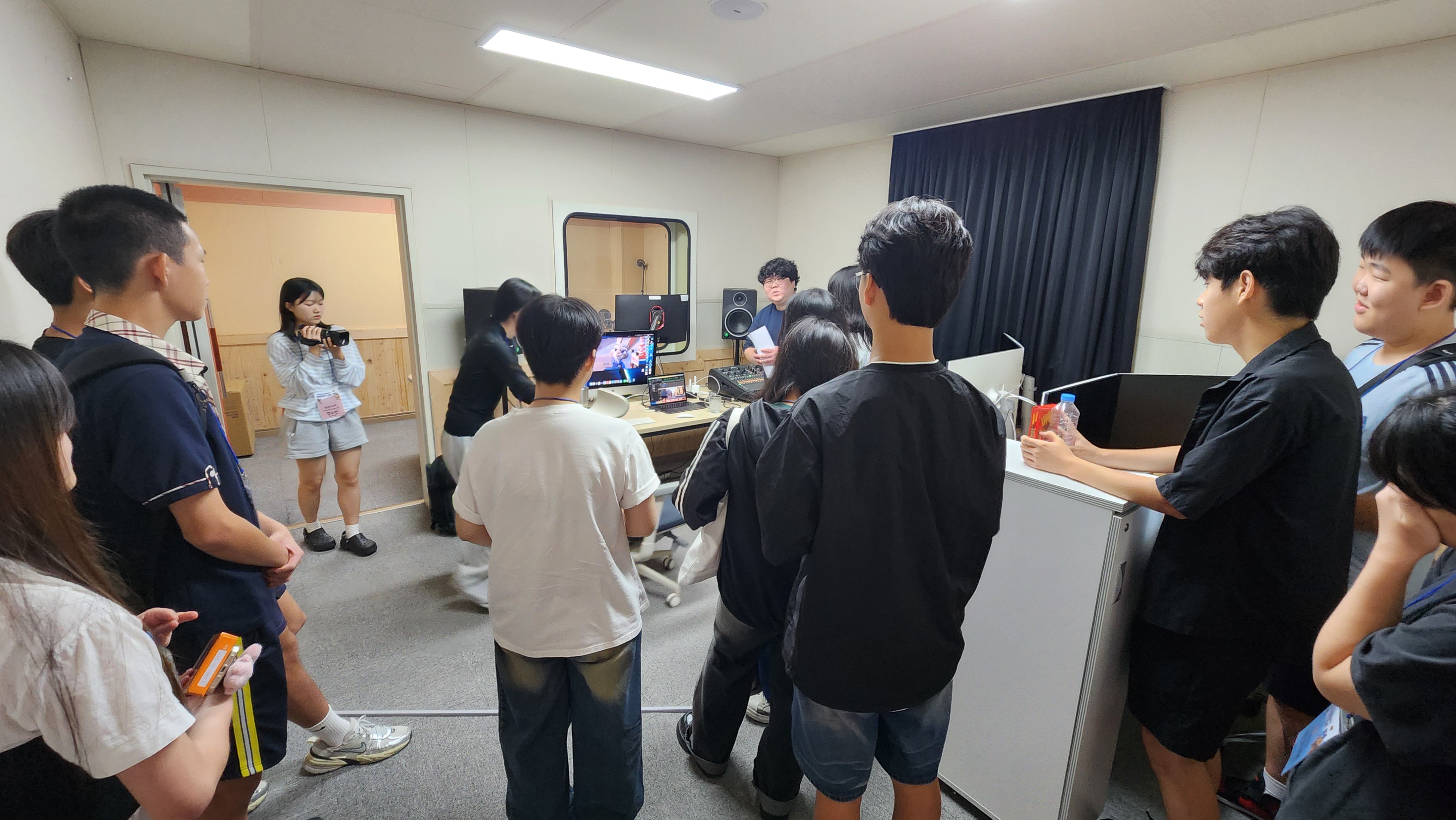 밀양영화고등학교, 중학생 대상 ‘영화연극 진로체험 교실’ 운영 - 관련이미지1