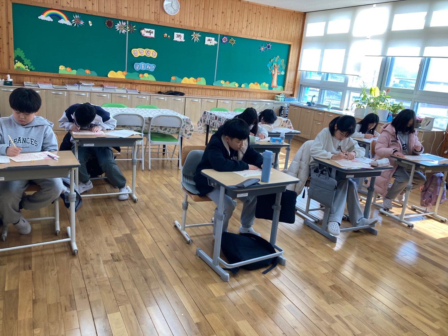 적량초, '나를 찾아가는 여행' 학생 표준화 검사 실시(학년별 맞춤형 표준화 검사로 자기주도적 성장 지원) - 관련이미지2