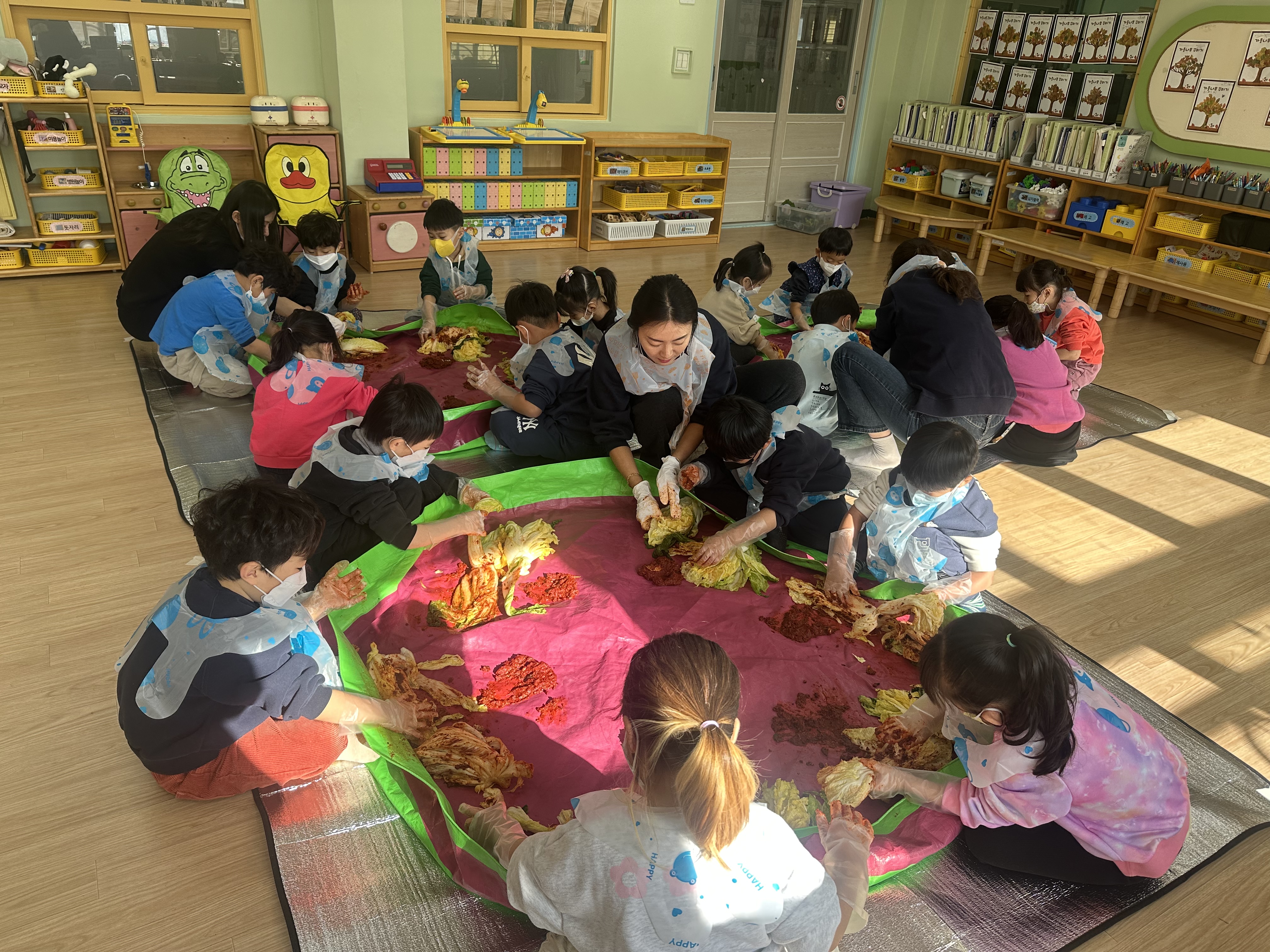 천령유, 천령 유아들이 만든 김치로 따뜻한 마음을 나눠요 - 관련이미지2