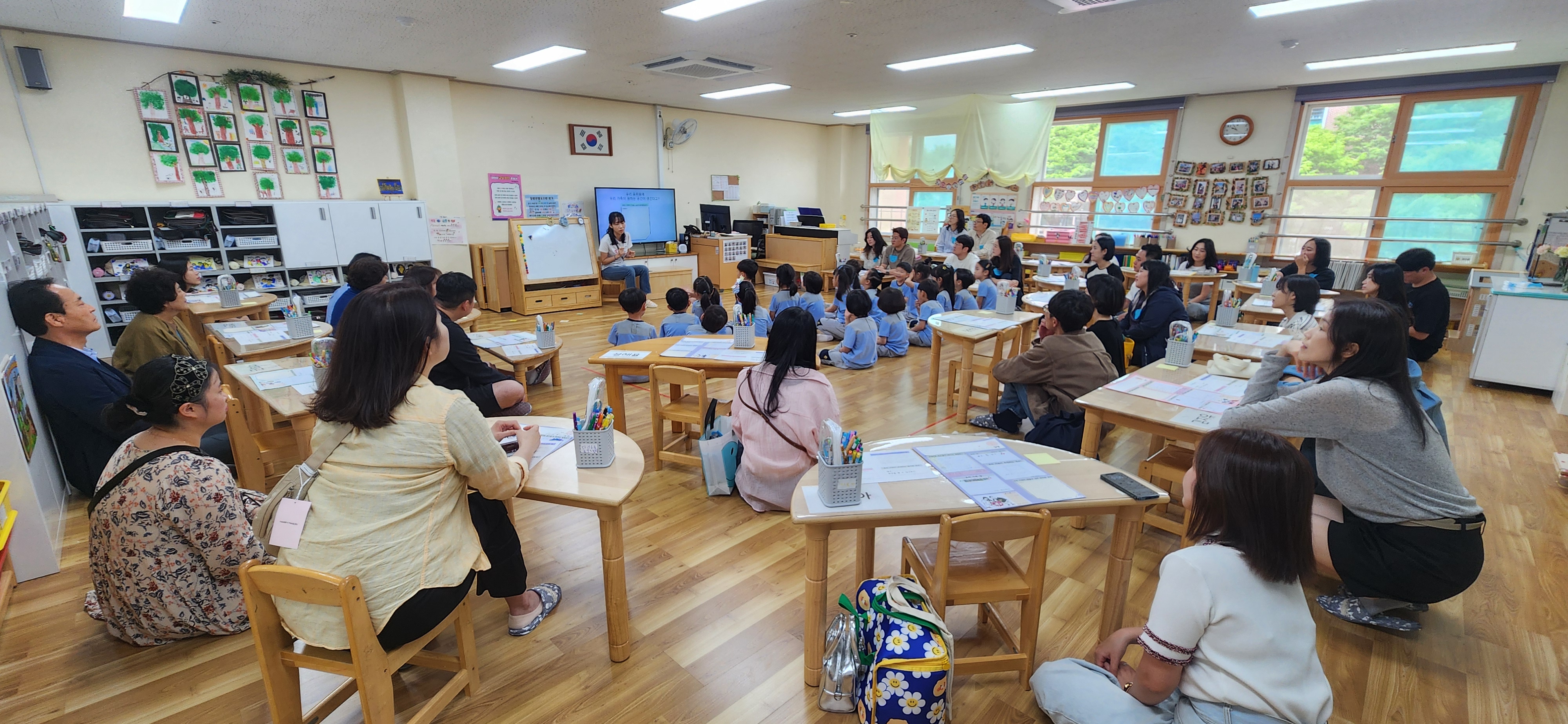 “우리 유치원에 놀러오세요!” 창원한별유치원, 유아가 직접 준비한 ‘가족 초대의 날’ 운영 - 관련이미지2