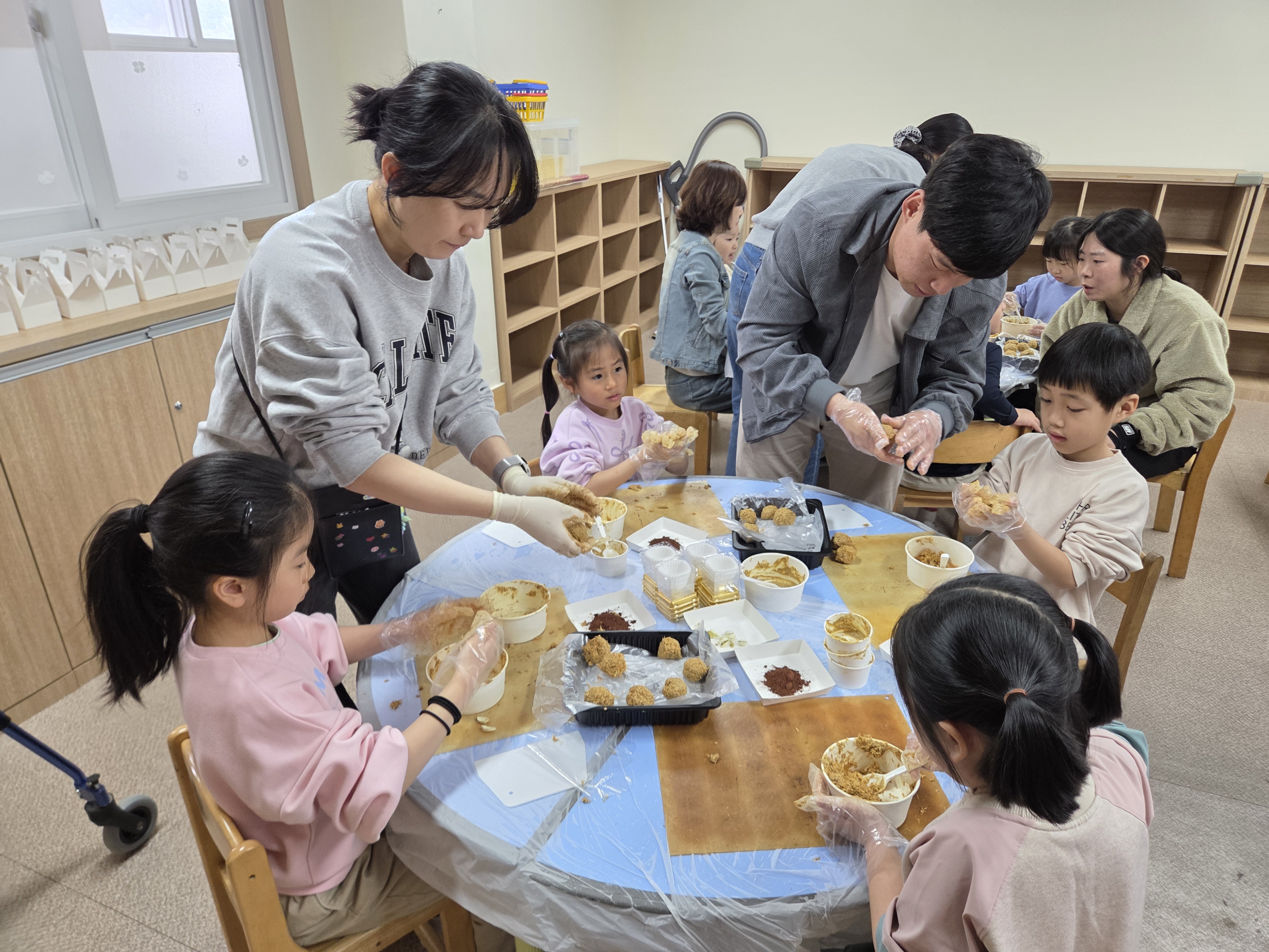 하북초병설유치원, ‘두쫀쿠’로 하나되는 유초이음교육 - 관련이미지2