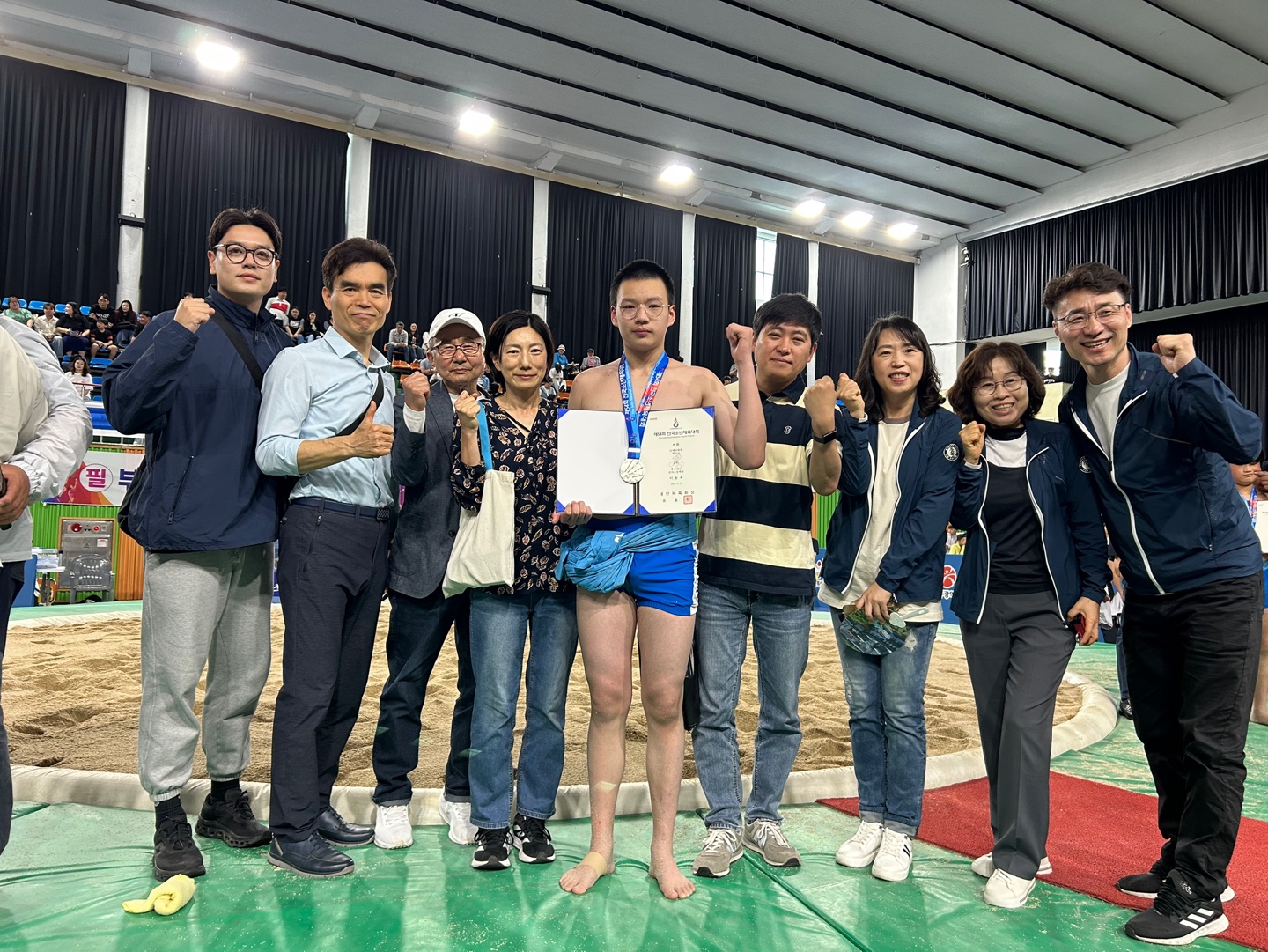 신어초, 제54회 전국소년체육대회 씨름 은메달 입상 - 관련이미지2