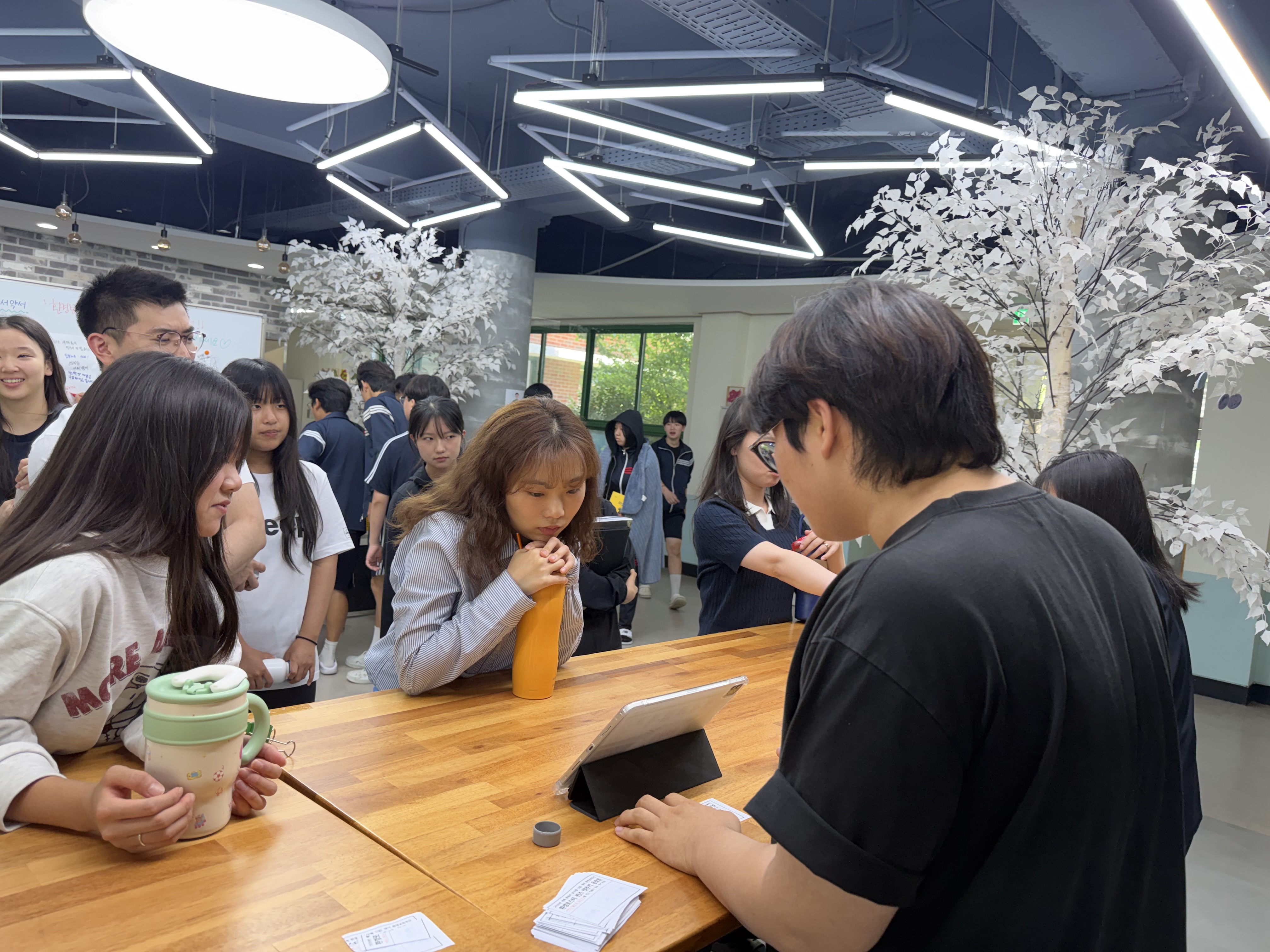 창원명곡고, 세계 환경의 날 기념  환경보호 실천서약 및 텀블러데이 운영  - 관련이미지2