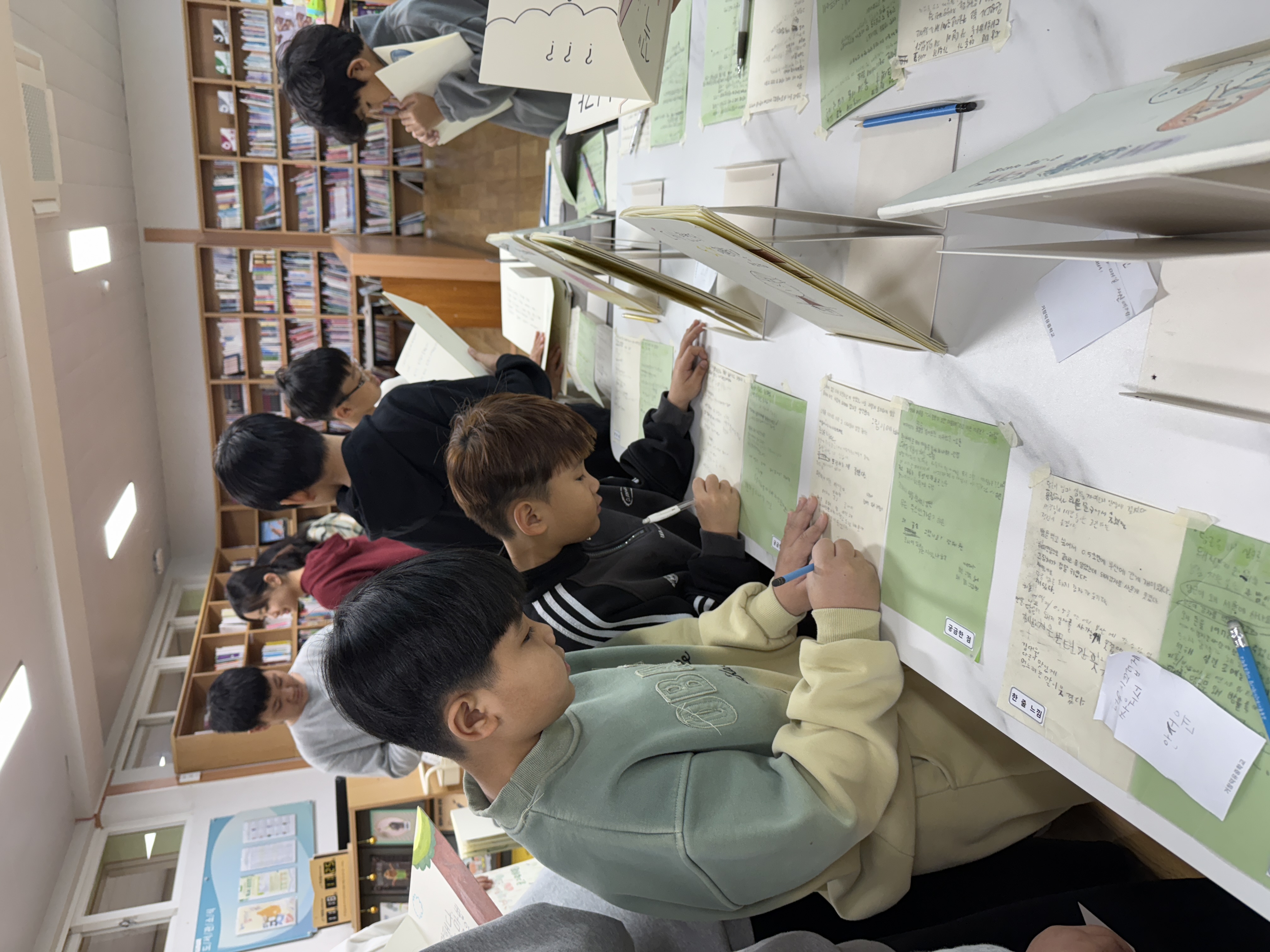 신원초등학교, 그림책 출판기념회 개최 - 관련이미지1