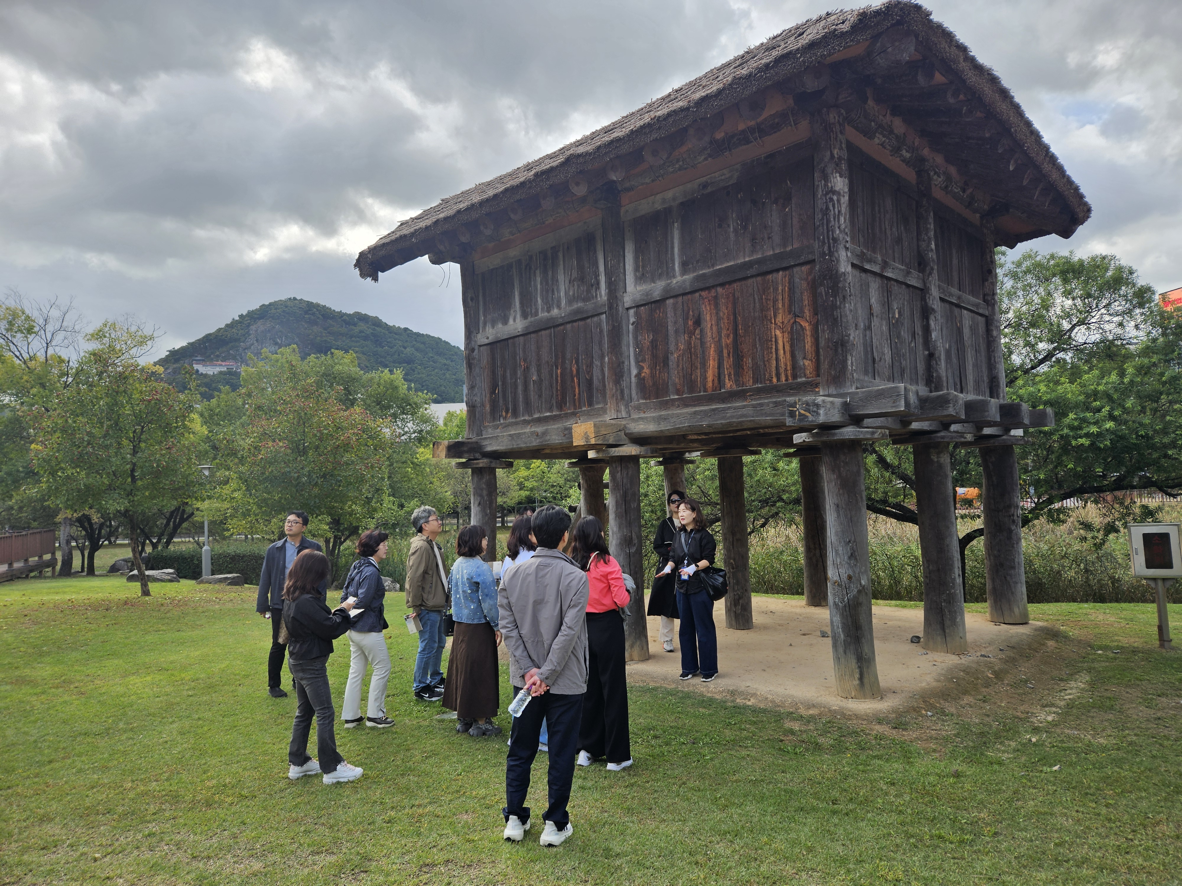 김해교육지원청 지방공무원, 김해의 역사와 문화를‘걸어봄 - 관련이미지1