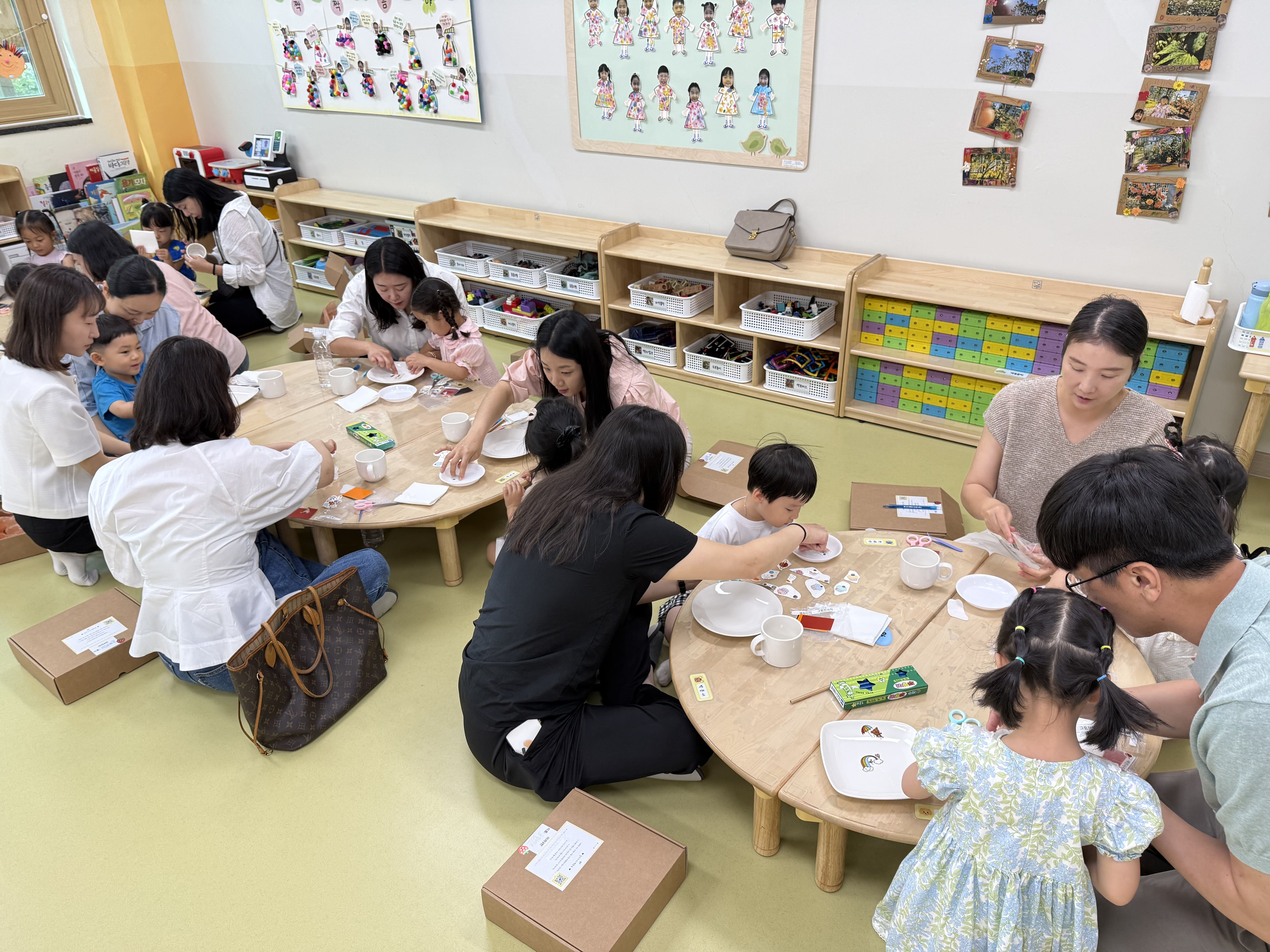 햇살가득유치원, ‘마음이 머무는 햇살의 하루’학부모 참여수업 및 연수 실시 - 관련이미지1