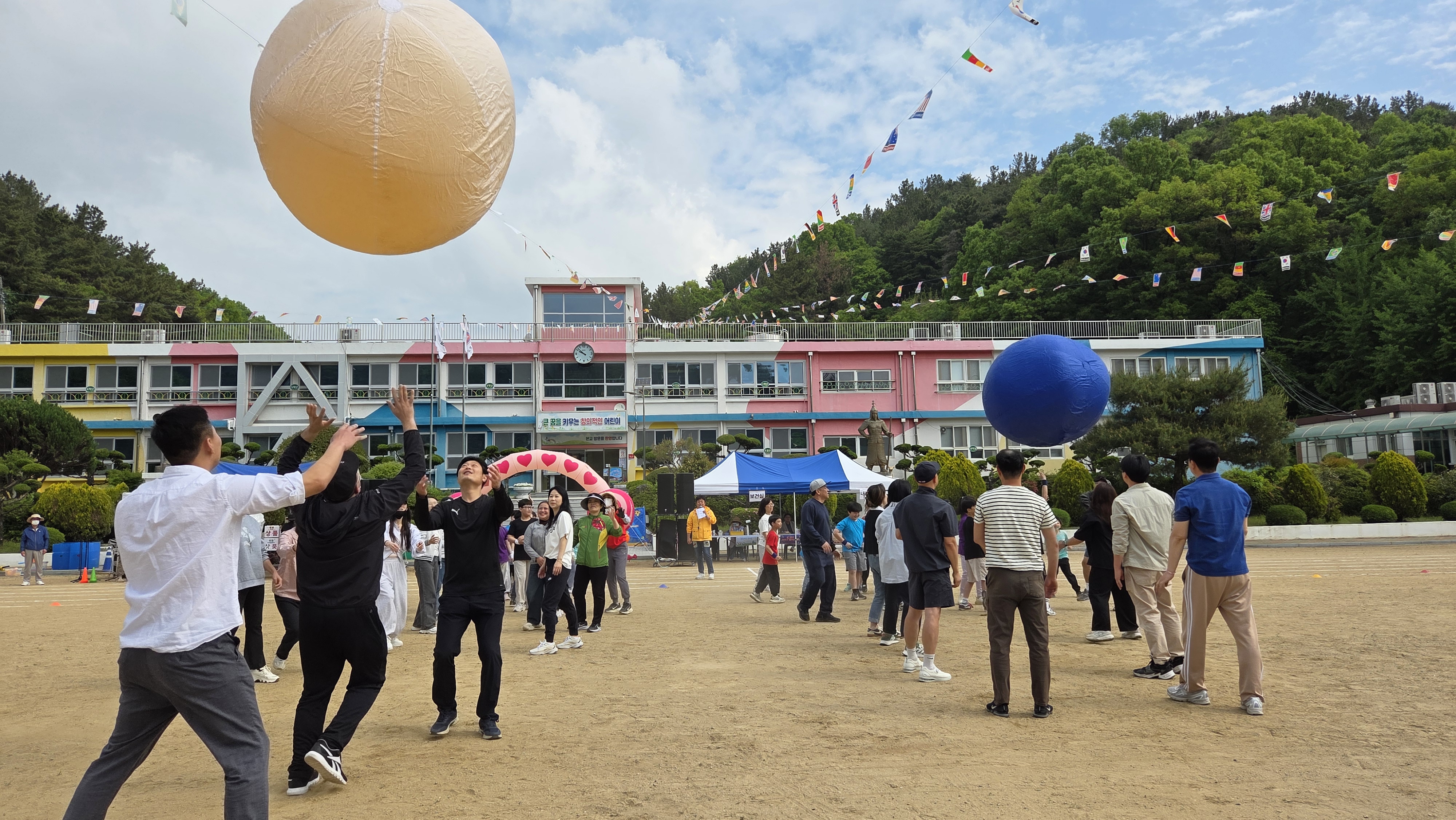 문암초, 2026. 교육공동체와 함께하는 「문암체육한마당」 실시   - 관련이미지2