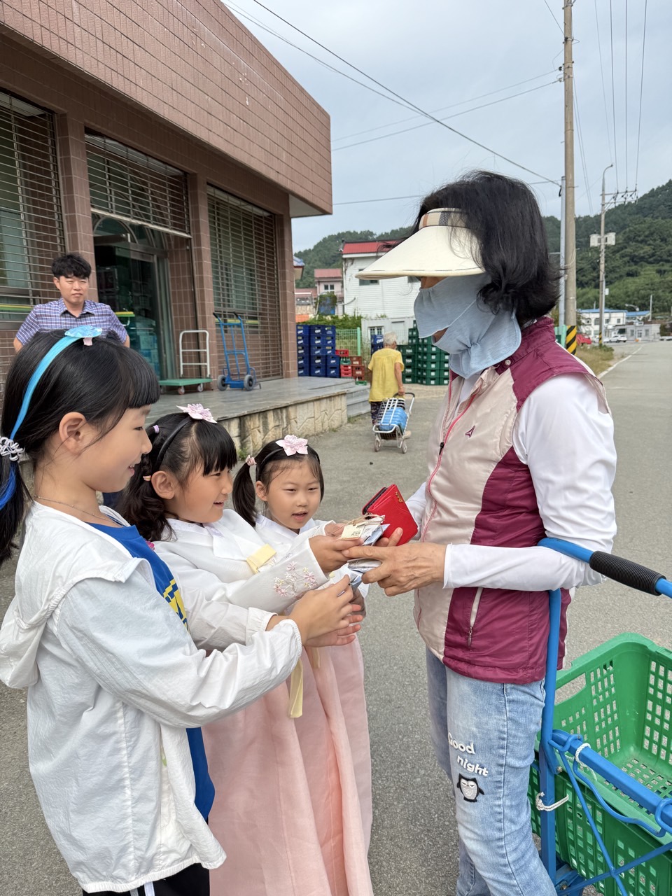 사량초병설유, 섬마을 작은 학교의 큰 배움, 유초연계이음교육으로 함께 성장하다 - 관련이미지3