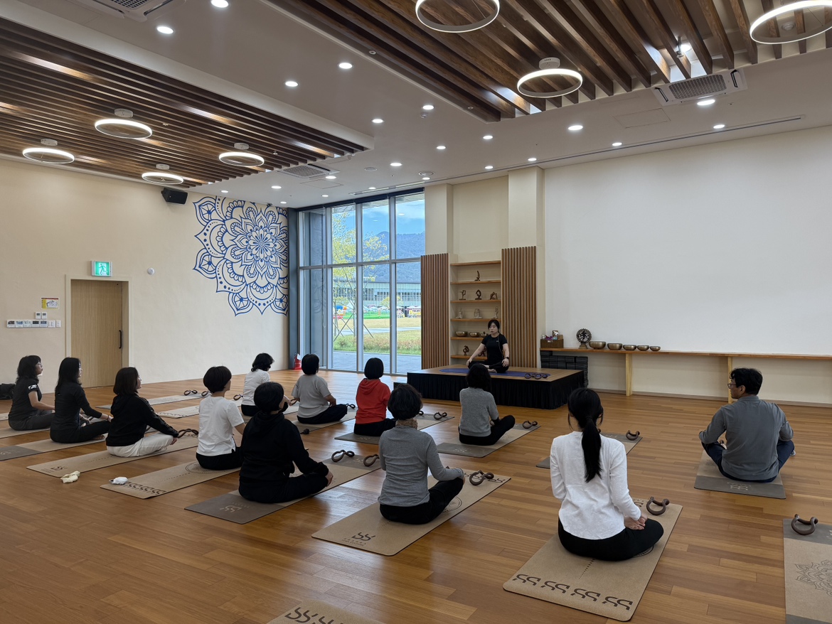 밀양교육지원청, 교권보호를 위한 교원 치유프로그램 운영 - 관련이미지2
