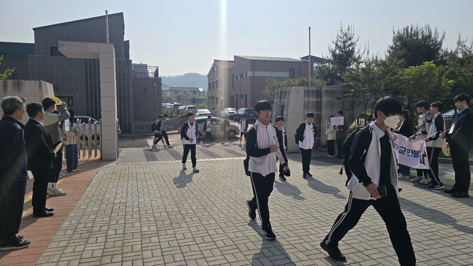 문산중학교, 교육공동체와 함께하는 아름다운 학교문화 캠페인 - 관련이미지1