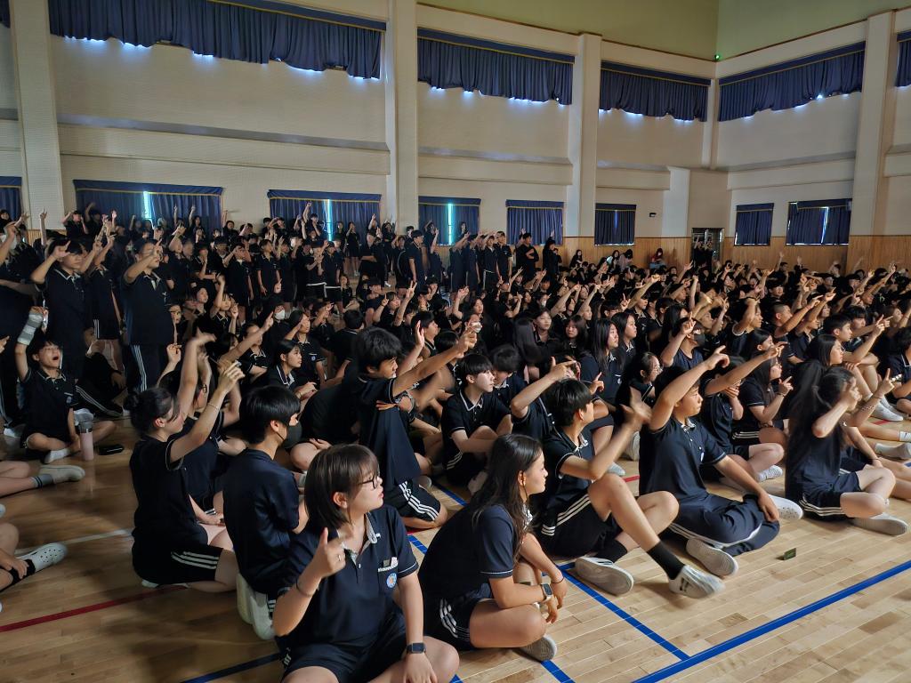 웅천중학교, 브레이킹으로 만나는 진로 체험 ‘웅천 꿈 오름’ 성황리에 마쳐 - 관련이미지3