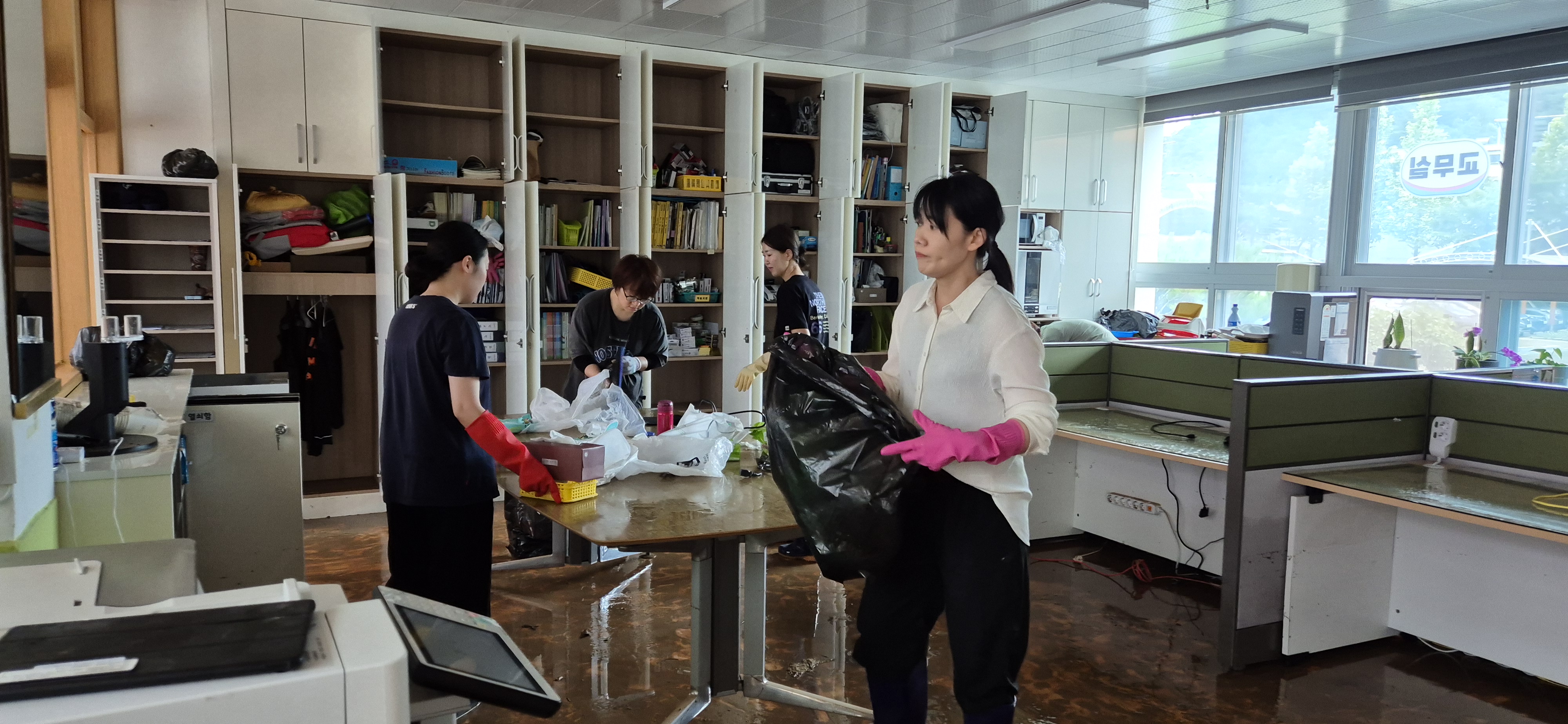진주교육청, 집중호우 피해학교 긴급 대응 - 관련이미지3