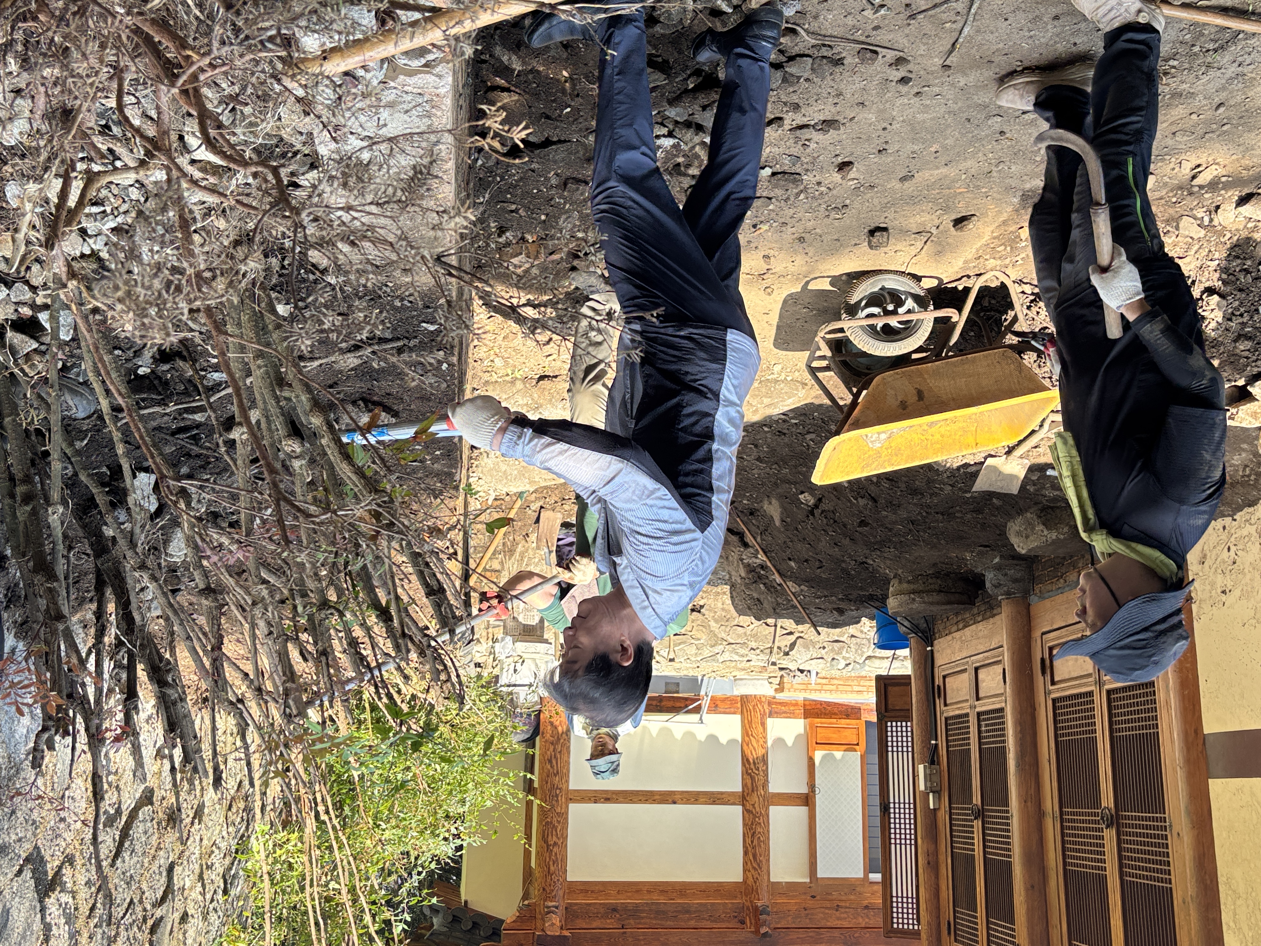 진주교육지원청, 산청 호우 피해지역 재난 복구 활동 전개 - 관련이미지2