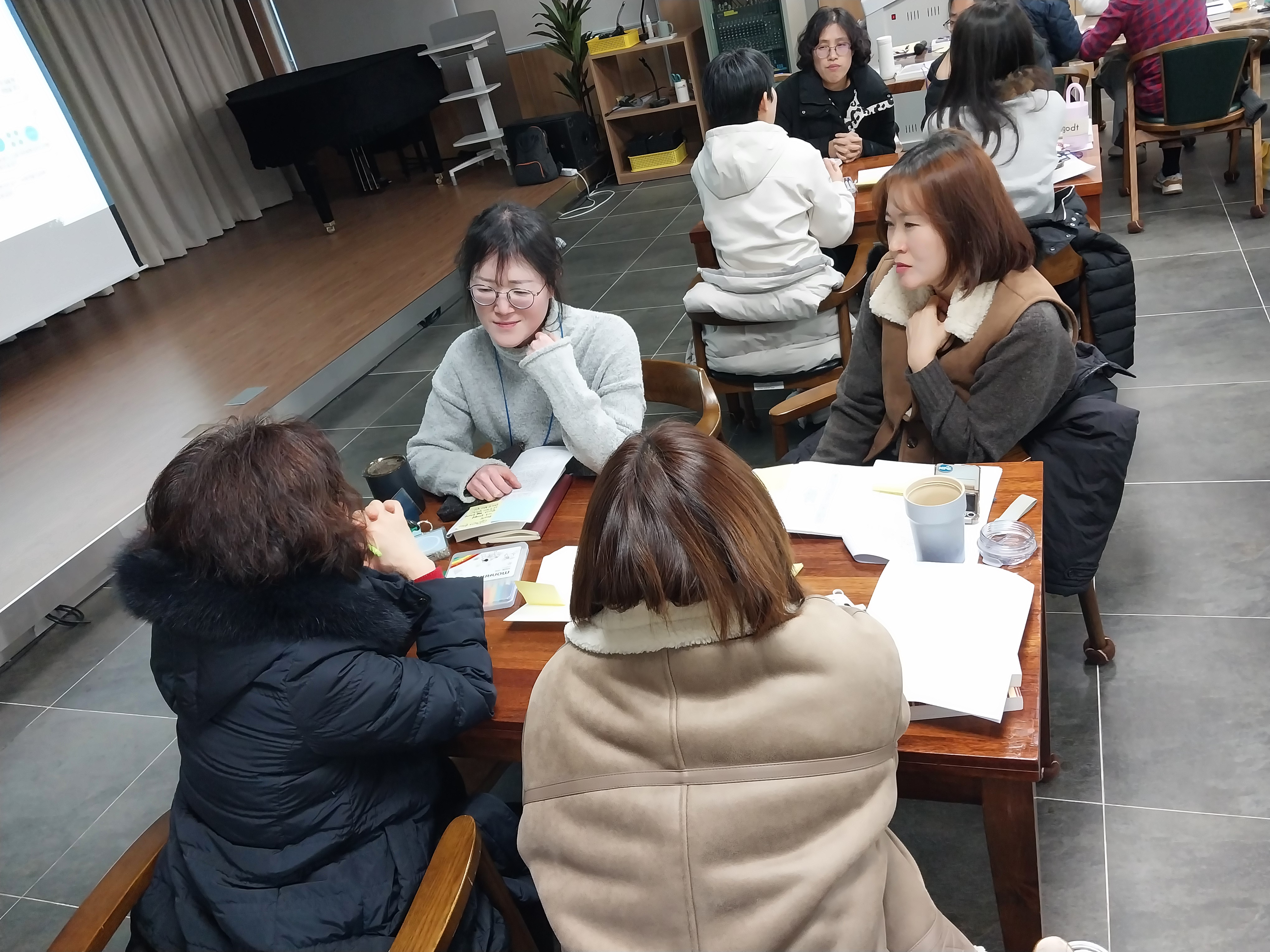 가야산독서당 정글북, ‘그림책으로 키우는 철학적 사고력’ 특수분야 직무연수 운영   - 관련이미지2