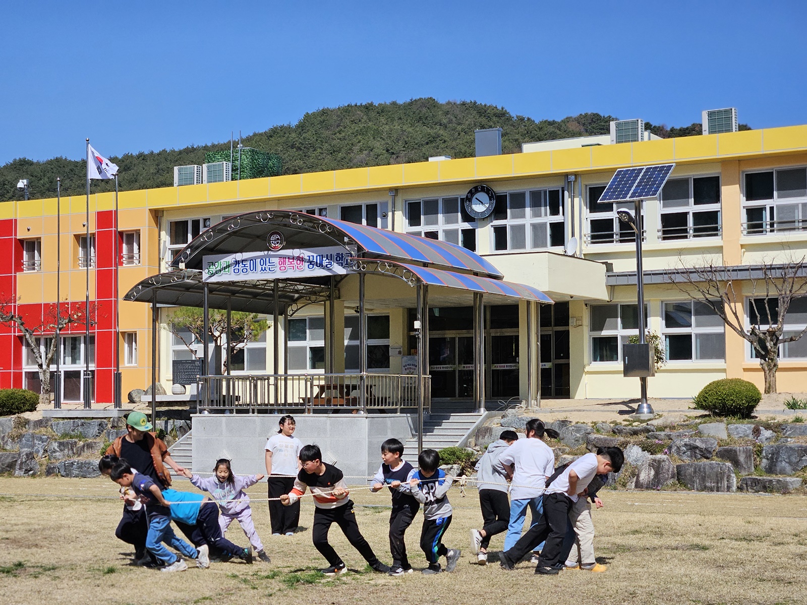 백전초, 신나는 놀이로 서로의 마음을 잇다. - 관련이미지1