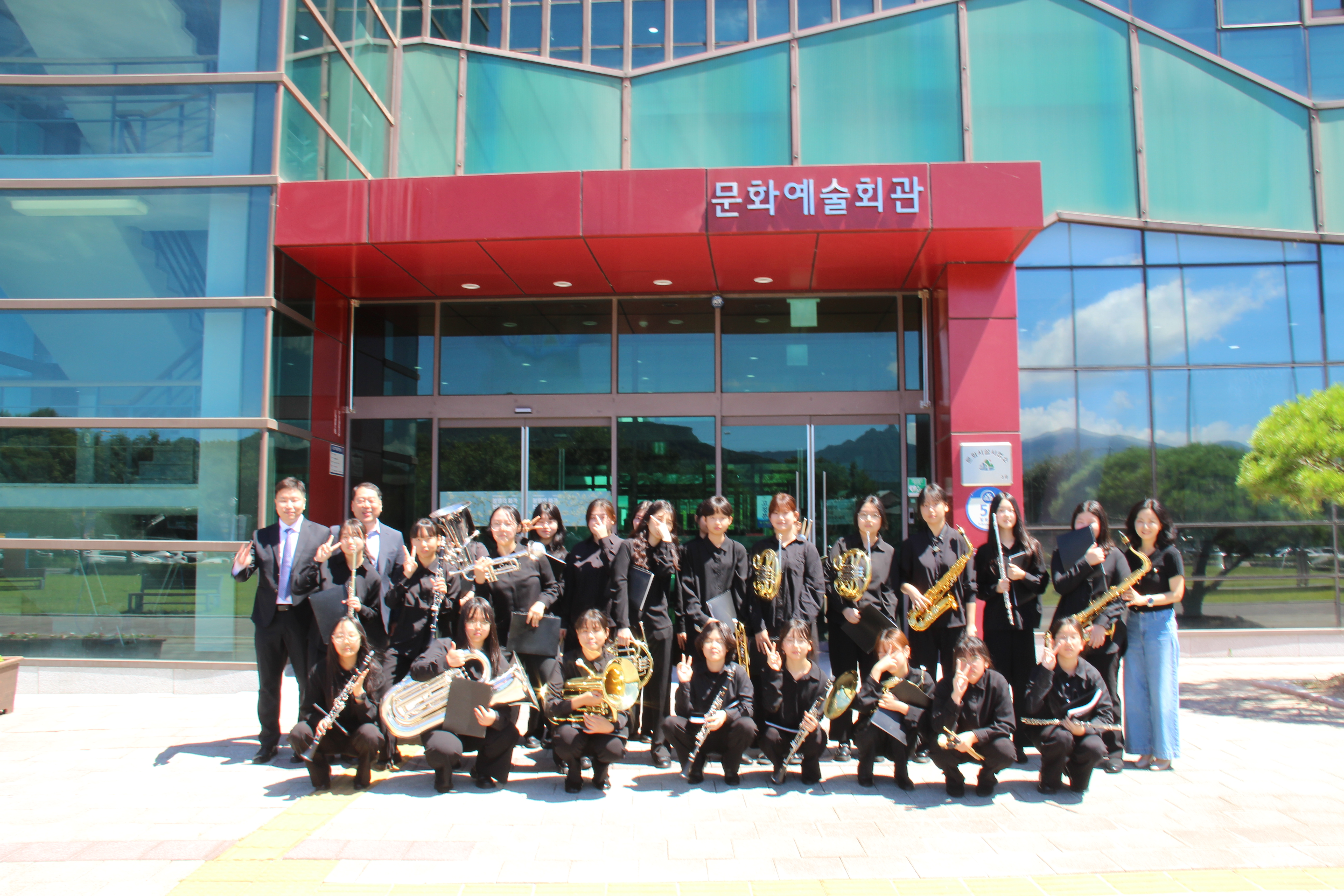 남지여중, 제8회 대한민국 학생오케스트라 페스티벌 금상 수상! <한계를 넘어선 화음, 열정의 선율로 금빛 영광> - 관련이미지2