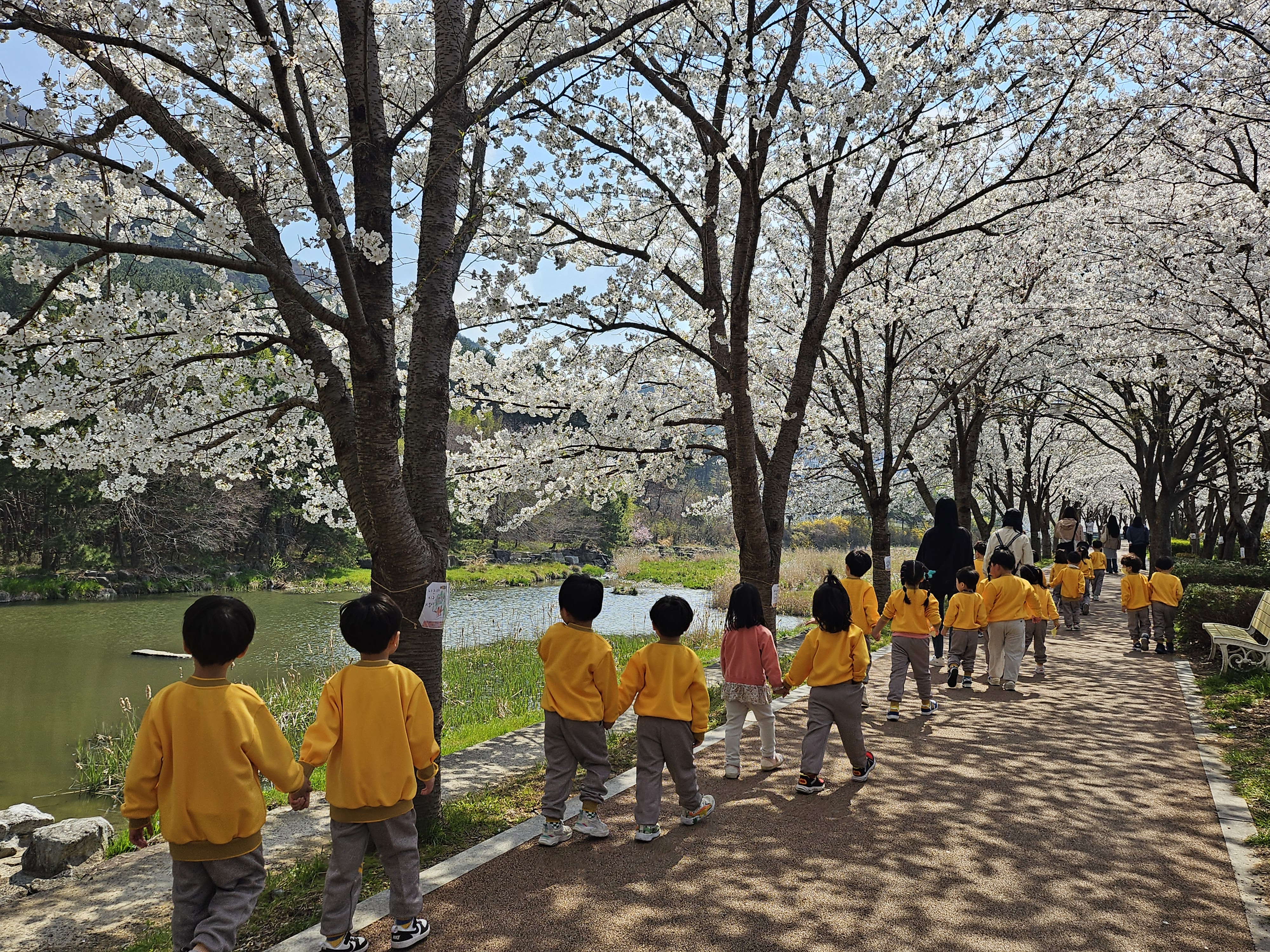 사등유치원 세시풍속 한식맞이 봄나들이 체험을 떠나요 - 관련이미지2