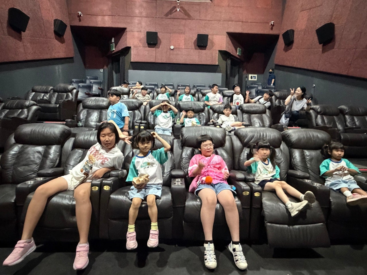 옥종초등학교 병설유치원, 한 편의 영화, 하나 되는 우리 - 관련이미지2