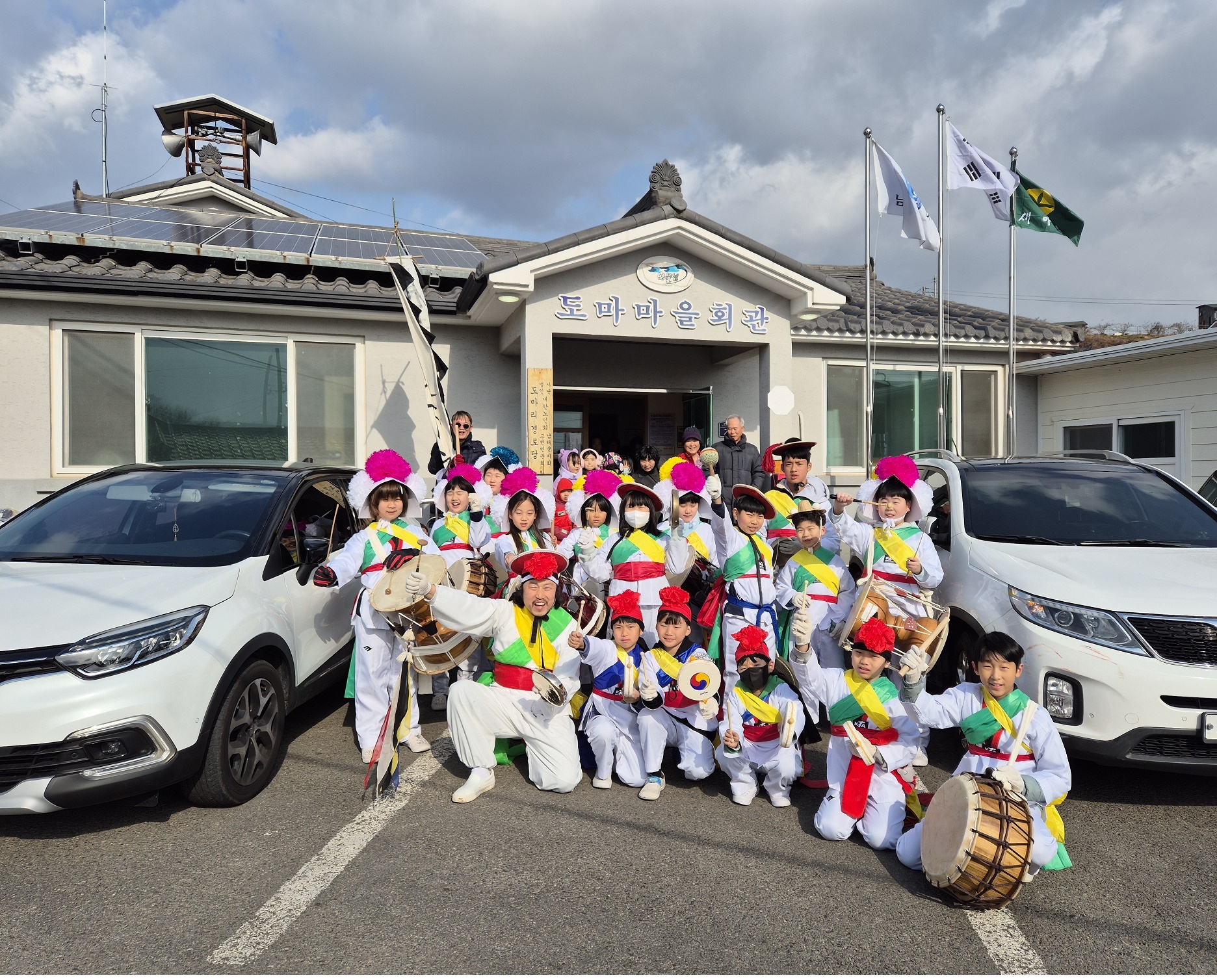 도마초, 마을을 다니며 지신 밟고 새해 인사 나눠   - 관련이미지2