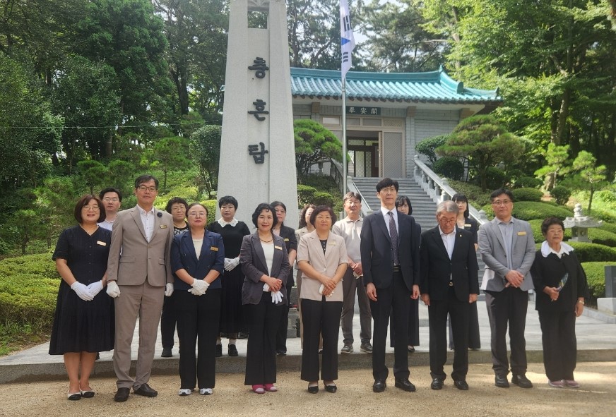 남해교육지원청, 제38대 양원철 교육장 취임 - 관련이미지3
