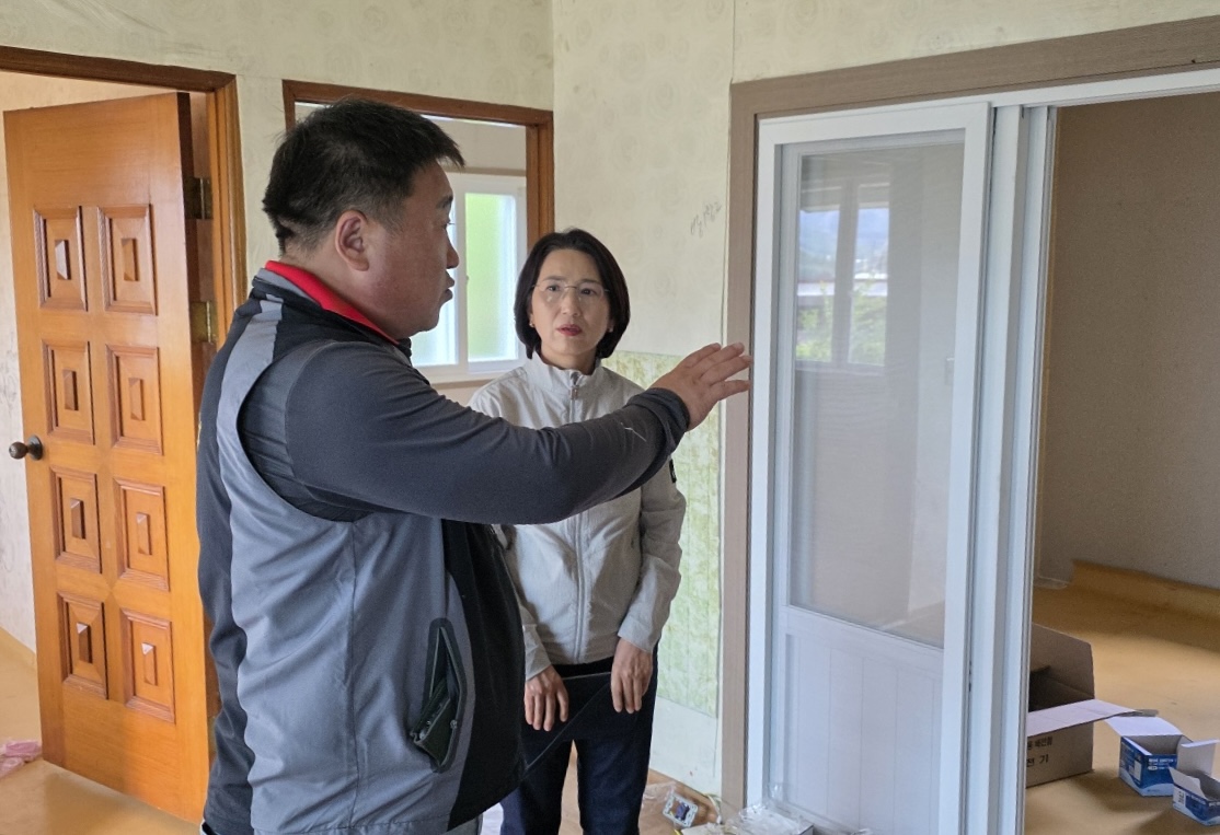 밀양교육지원청, 학생의 따뜻한 보금자리를 지키다! - 관련이미지1