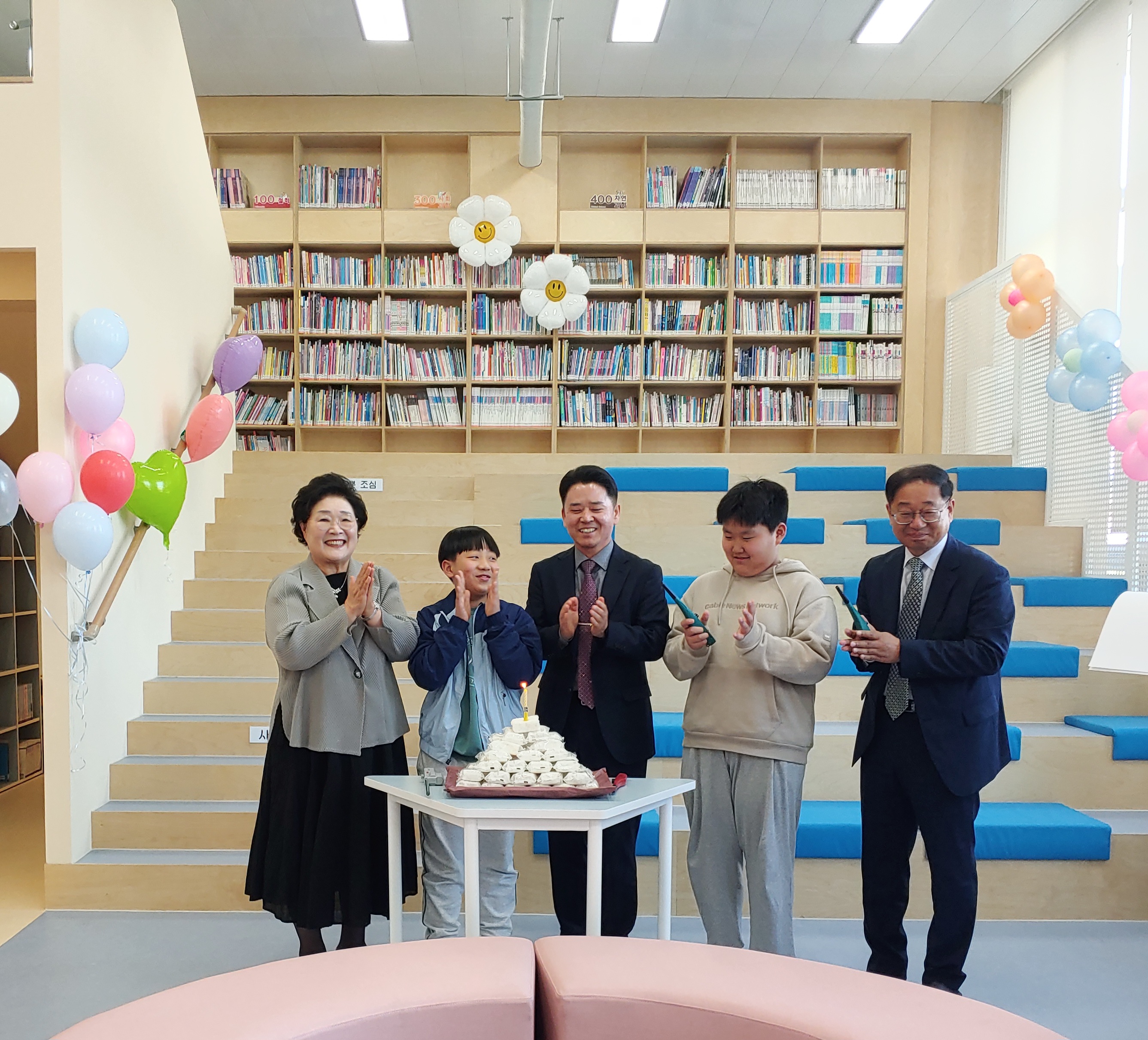 해빛마루에서 꿈을 펼치다.  두룡초, 학생 중심 복합문화공간 ‘해빛마루’ 개관 - 관련이미지3