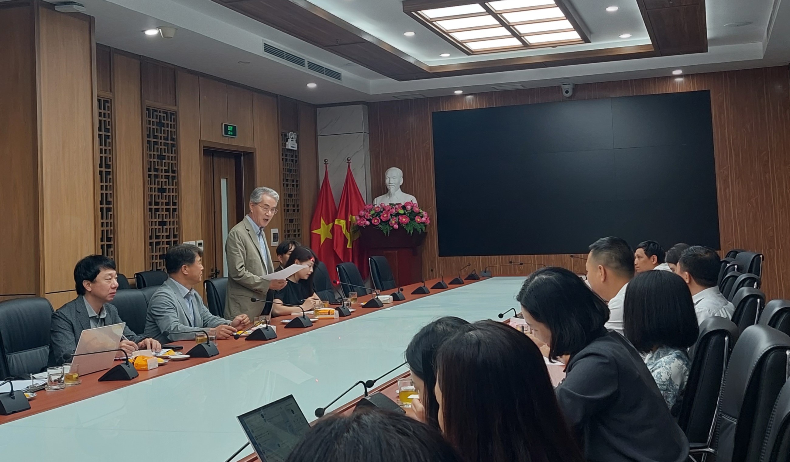 경남교육청, 미래를 향한 교육 나눔...베트남 정보화 교육 성장을 위한 협력 - 관련이미지1