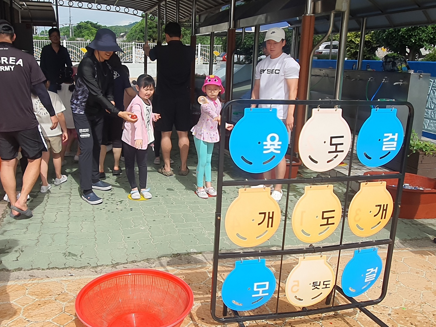 ‘노산초, 학부모회가 쏜다! 오늘은 시원한 물놀이 데이’ - 관련이미지4