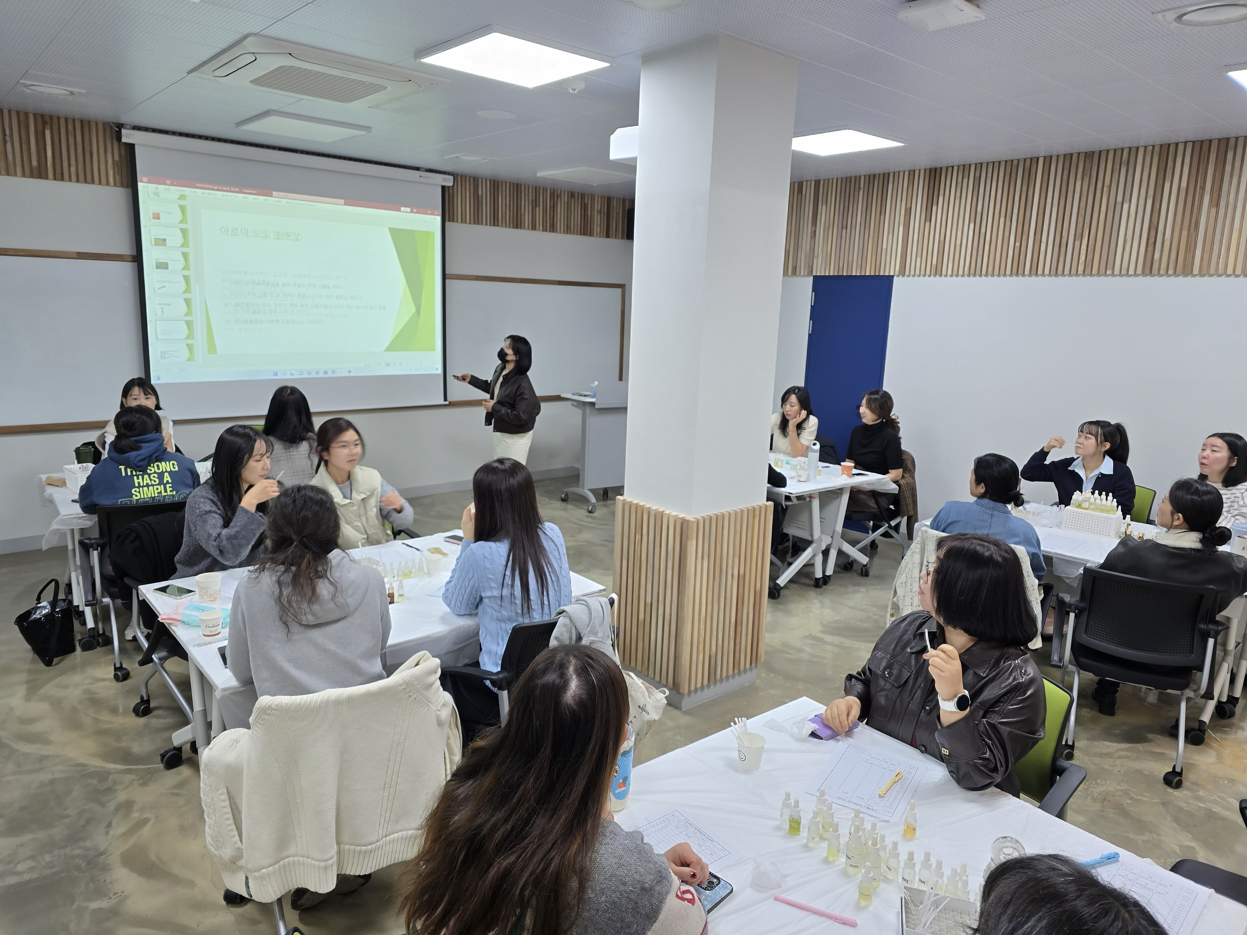   “향기로 성장하고 소통하다” - 관련이미지1