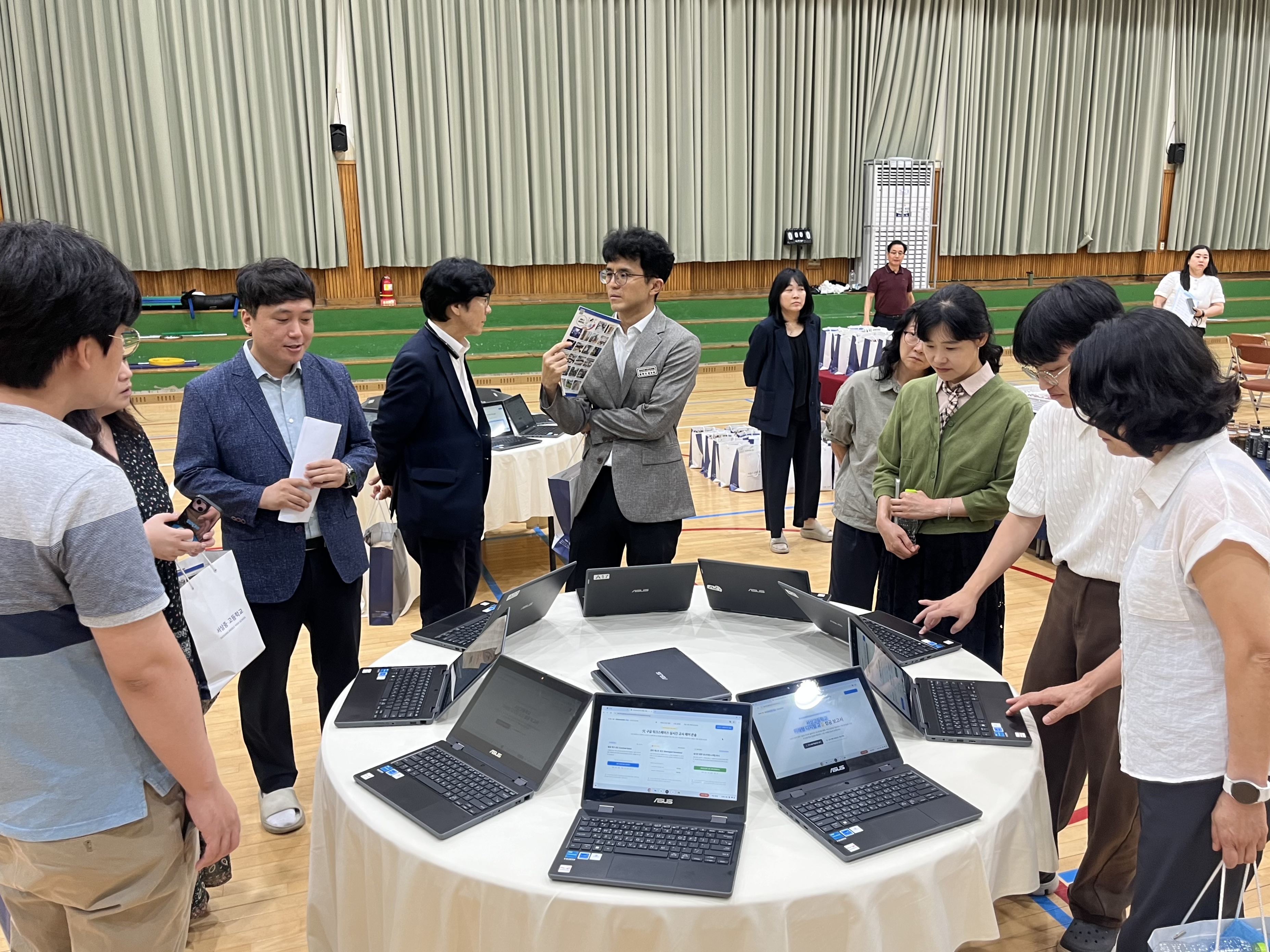 함양 서상고, 인공지능(AI)·디지털로 미래교육 혁신 이끈다 - 관련이미지1