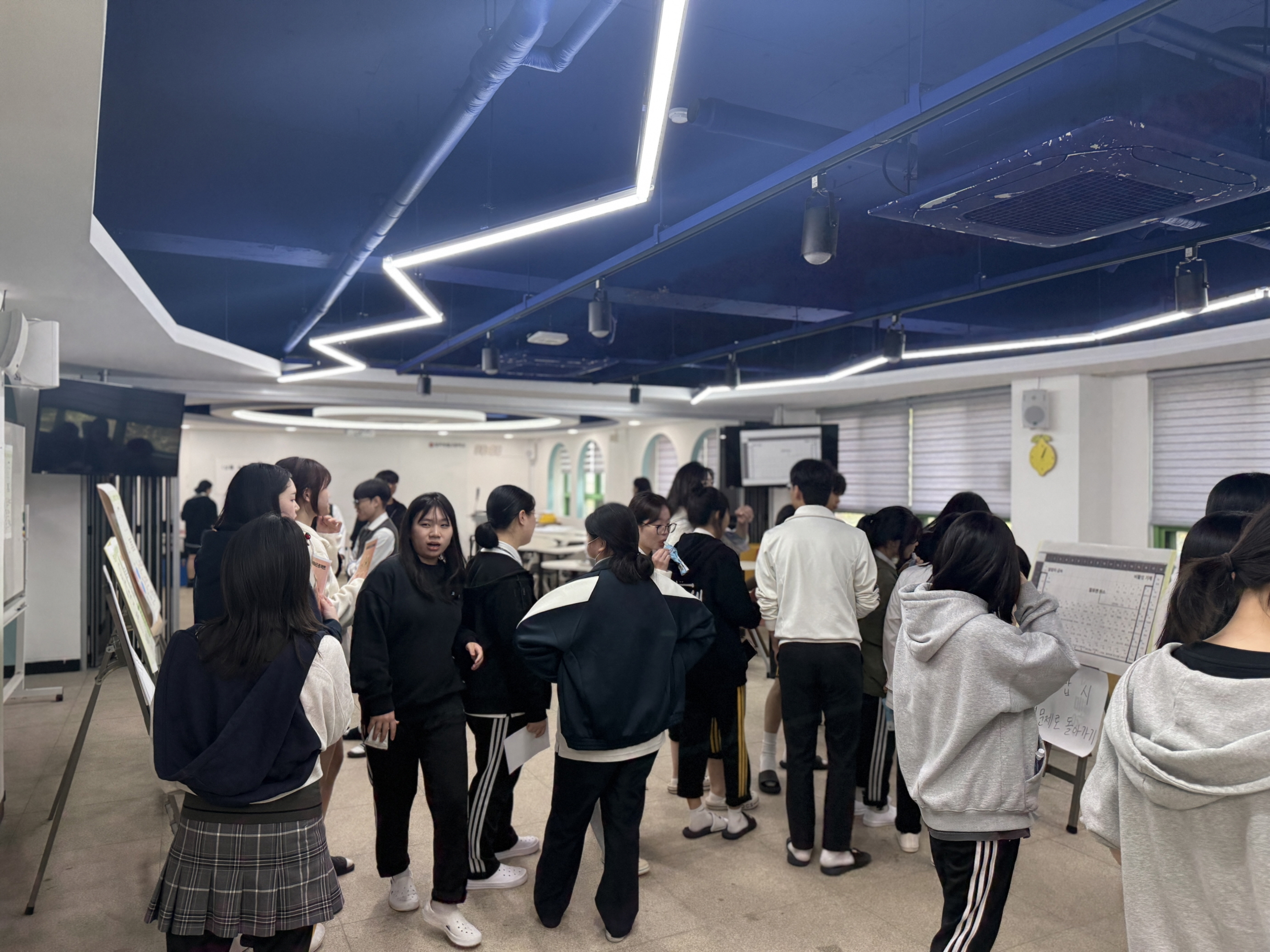 창원토월고, 과학을 읽고 탐구하며 즐기다! - 관련이미지4