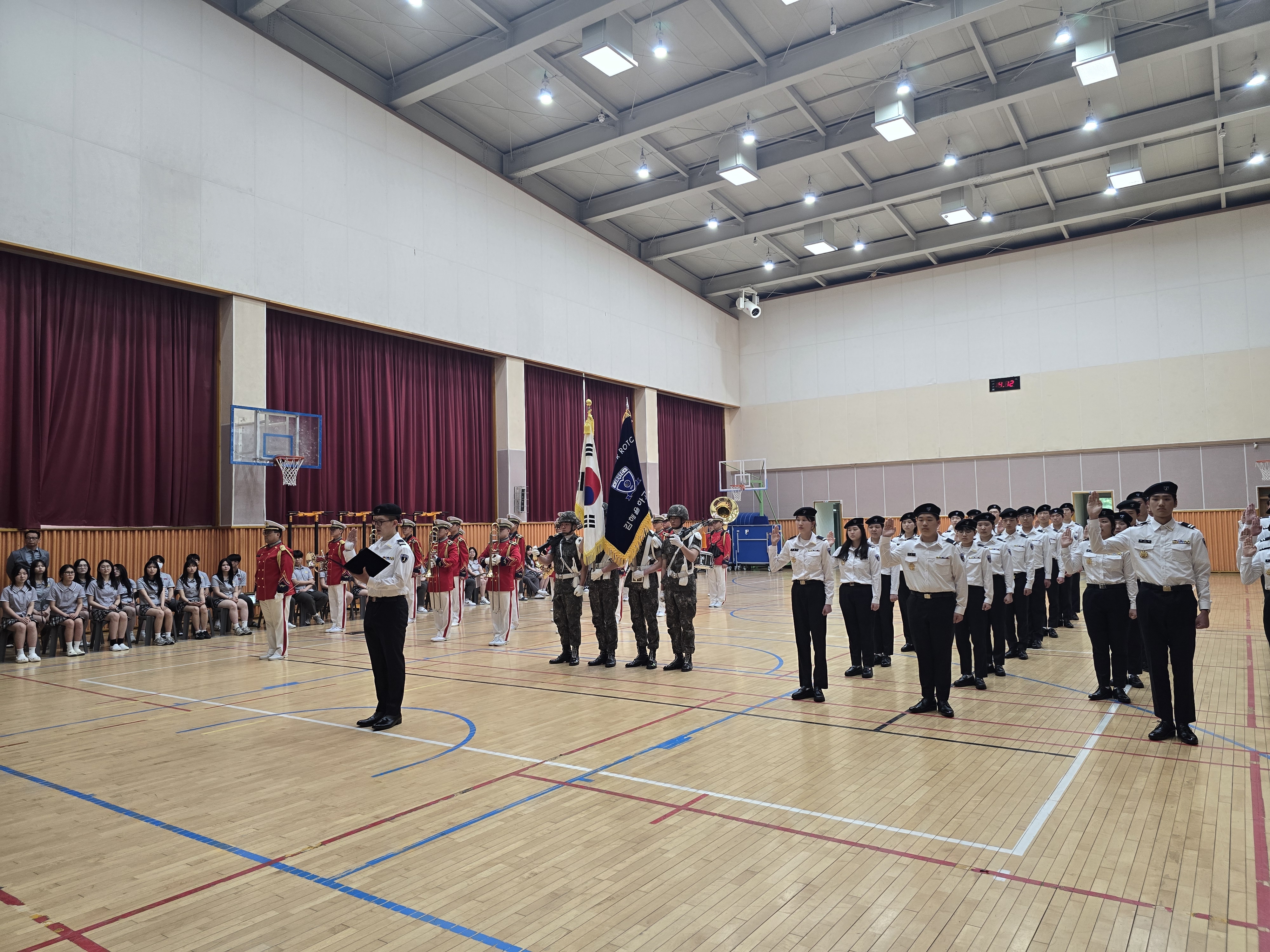 김해율하고, 미래 인재 양성을 위한 JROTC 창단식 개최 - 관련이미지1