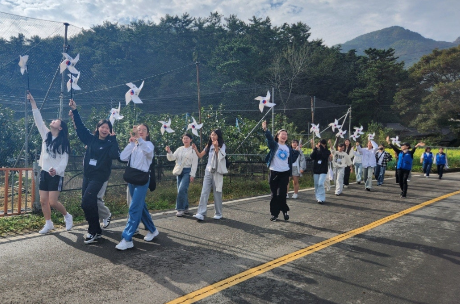 마산무학여자중학교, 만세 운동 삼진 의거 역사 탐방 실시 - 관련이미지2