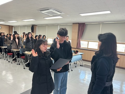 함안교육지원청, 2026년 청렴 시무식으로 병오년 희망찬 새해 출발! - 관련이미지1