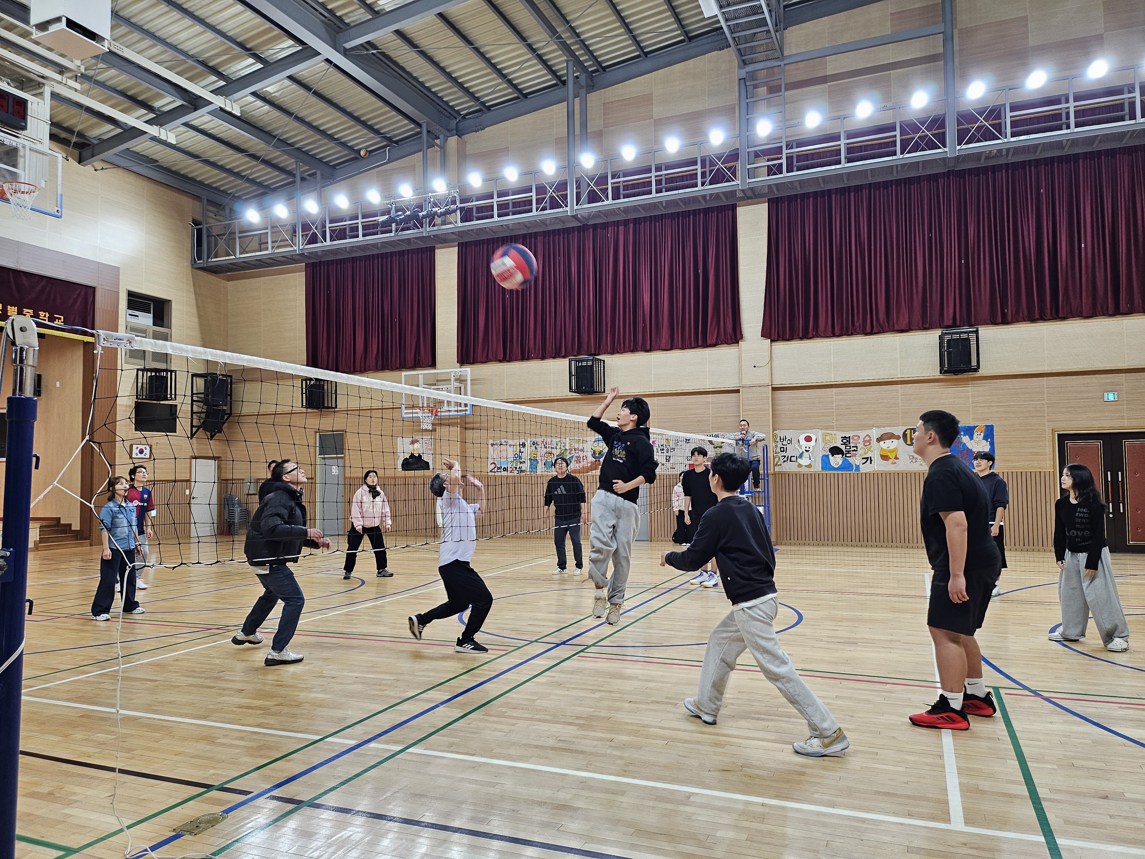 샛별중, ‘아빠와 함께 하는 샛별가족 밤마실’ 행사 실시 - 관련이미지2