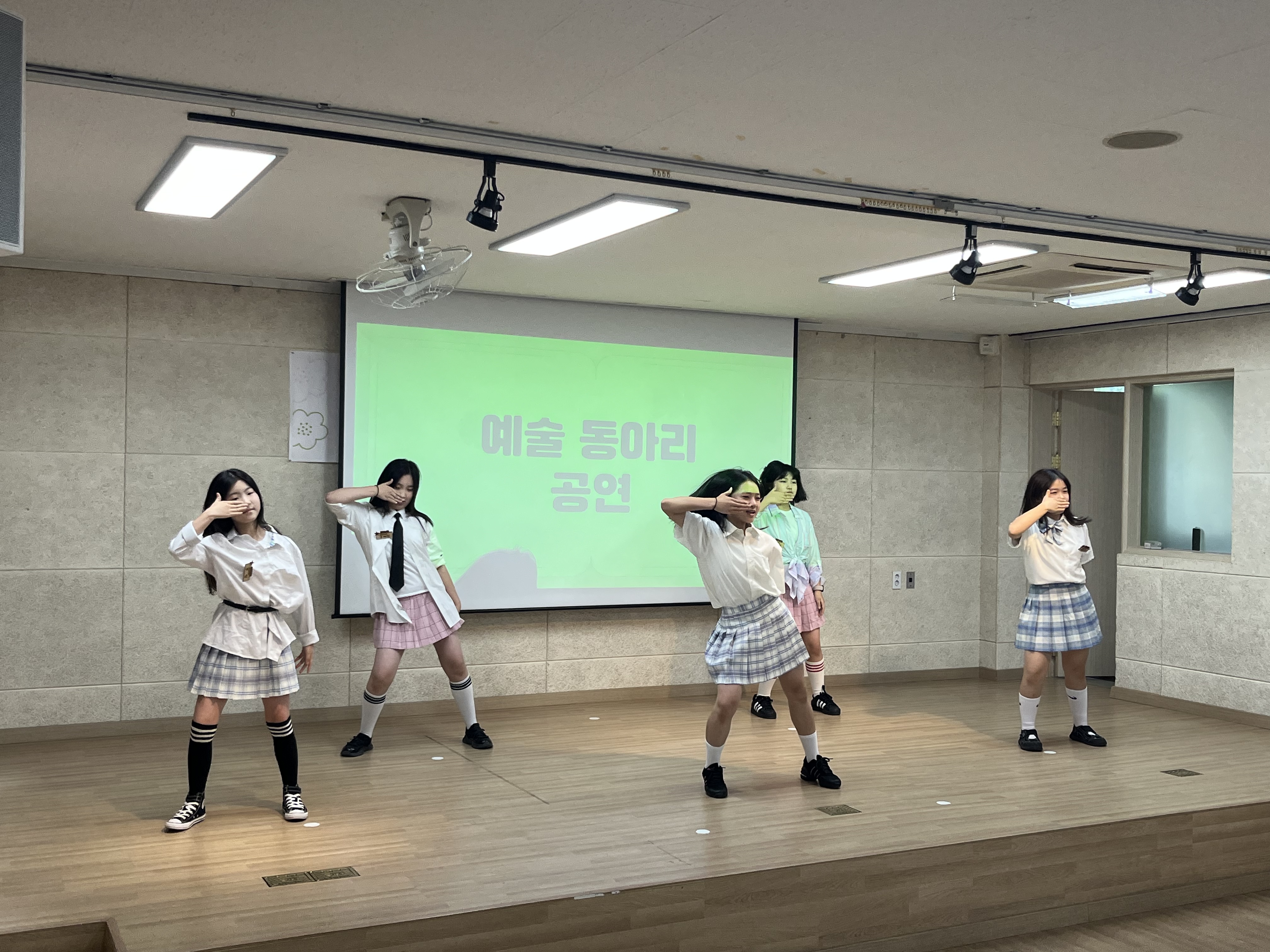 김해교육지원청, ‘김해행복마을학교 청소년 자치배움터 성장 나눔 한마당’ 개최 - 관련이미지2