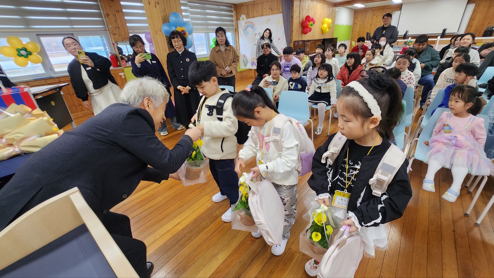 병곡초 설렘 가득한 2026학년도 입학식 - 관련이미지2