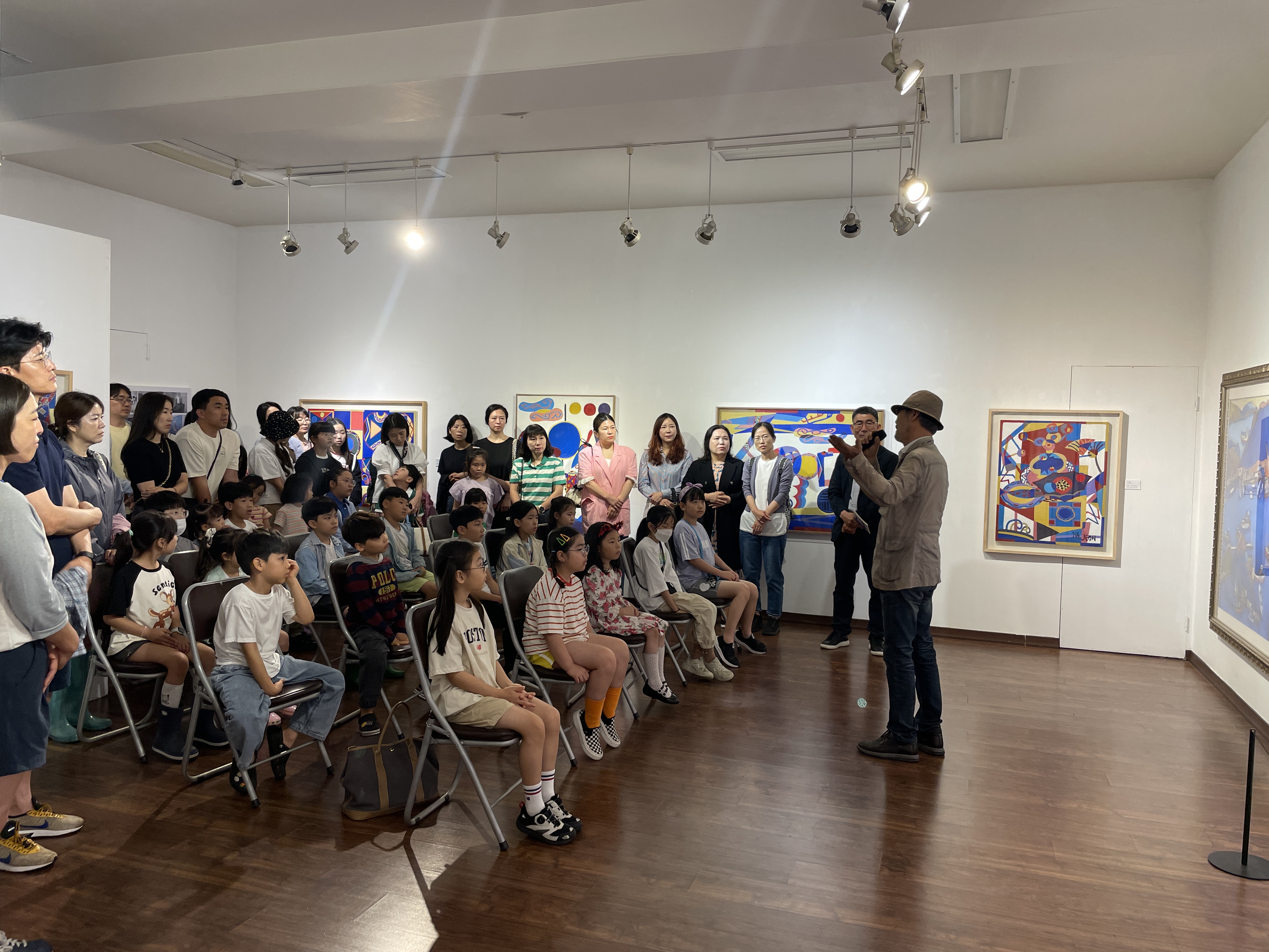 통영교육지원청, '전혁림예술아카데미'로  예술 교육의 새 지평 열다 - 관련이미지1