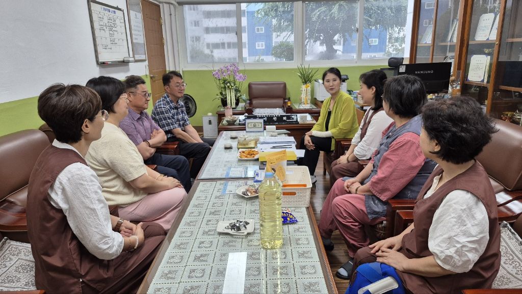 진해세화여고 동아리 ‘선연’생활다례 체험으로 전통문화와 마음챙김을 배우다  - 관련이미지1
