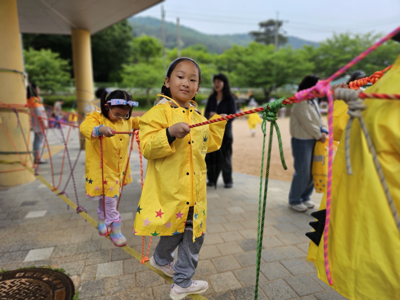 유아 교사 학부모가 함께한 자연 속 바깥놀이, "놀이로 연결된 우리"! - 관련이미지2