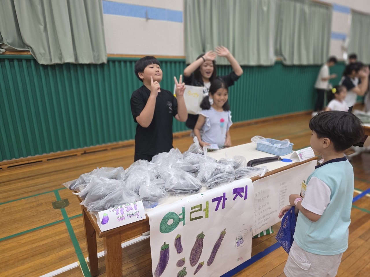 한림초, 학생 주도 “행복텃밭 나눔장터” 개최 - 관련이미지3