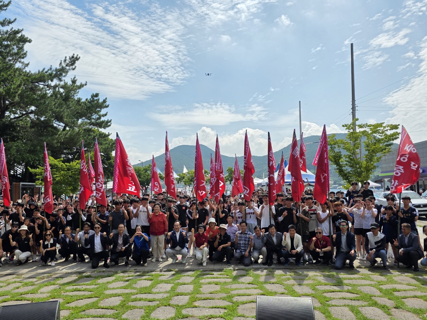 '이순신의 후예들, 바다를 가르다.'  통영교육지원청, 2025. 교육장배 거북선 노젓기 대회 개최 - 관련이미지3