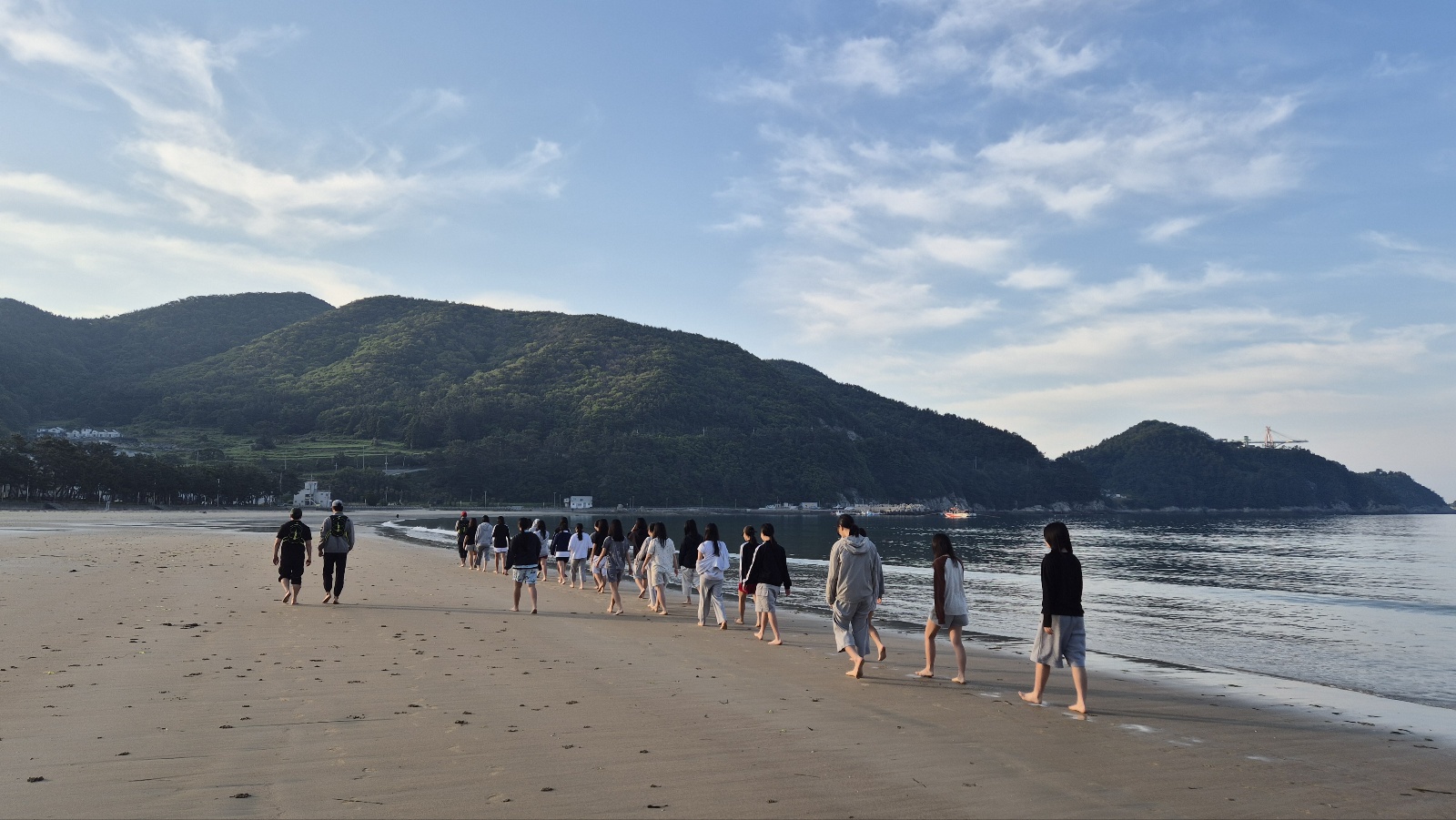밀양여중, 미래를 이끌어갈 “학생자치회 리더십 캠프”성황리 개최  - 관련이미지2