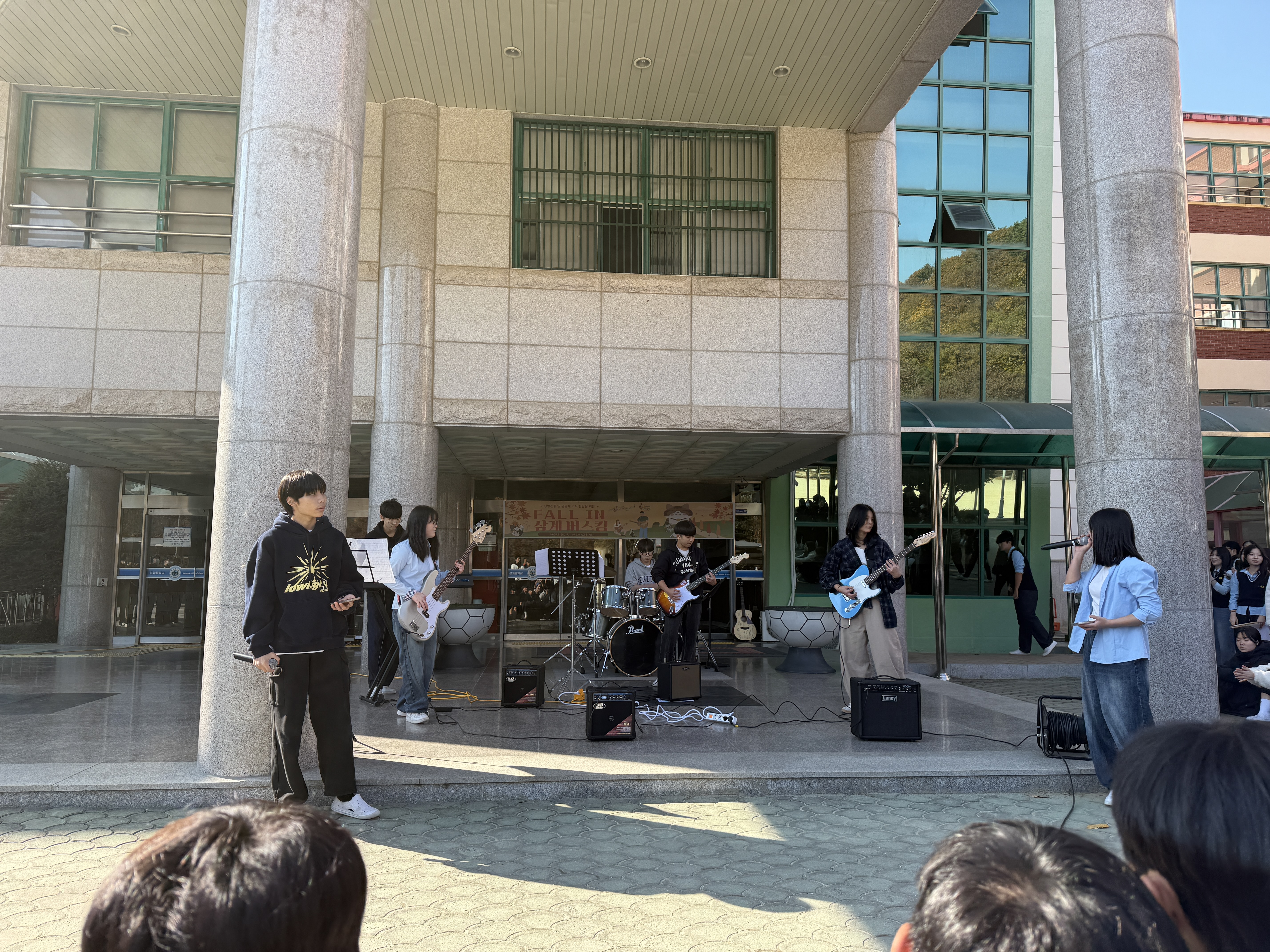 생명존중·공동체 의식 함양 버스킹 공연 - 관련이미지2