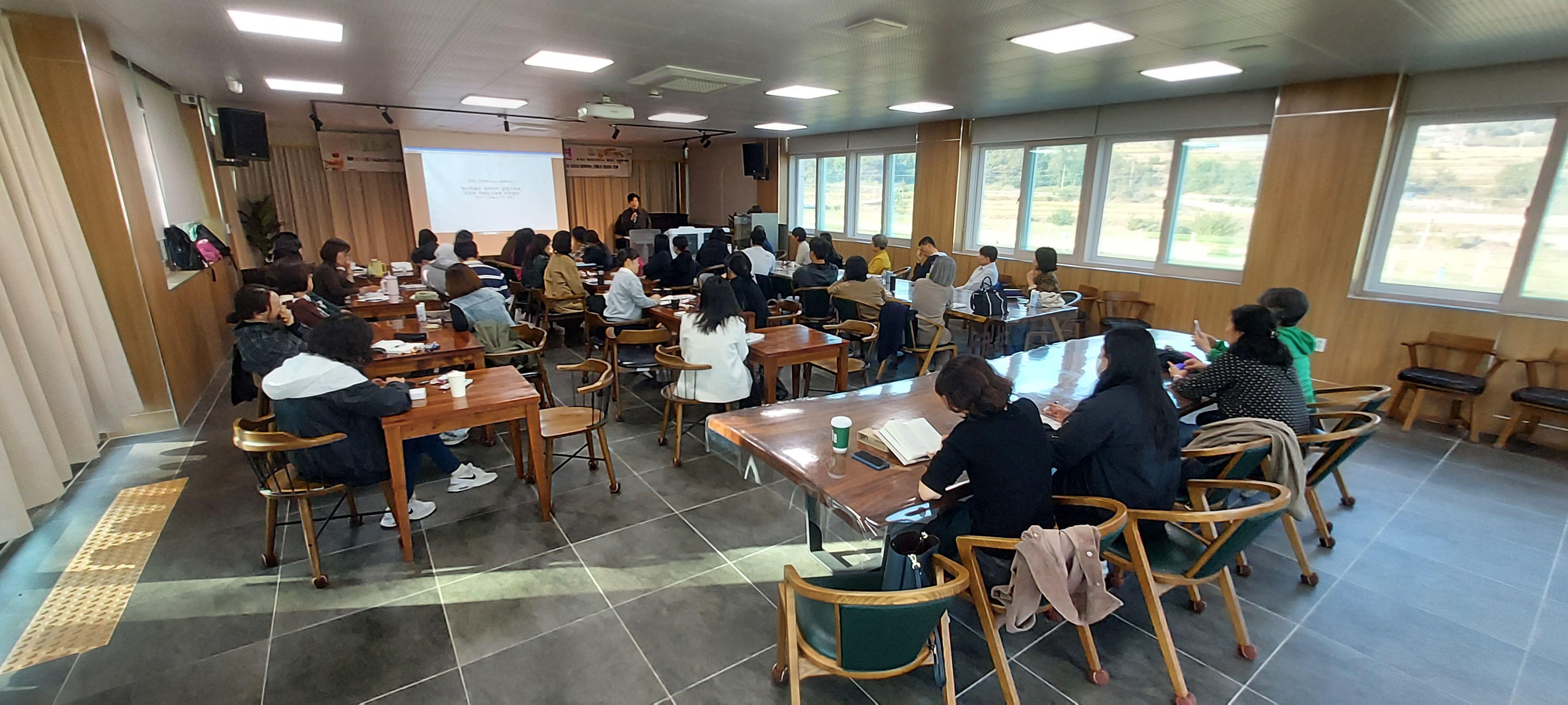 가야산독서당 정글북, ‘이야기의 힘’직무연수 운영   - 관련이미지2