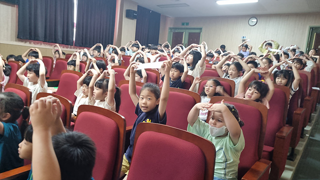 호암초병설유, 찾아오는 문화예술 「뮤지컬」을 통한 아름다운 인성 기르기 - 관련이미지2