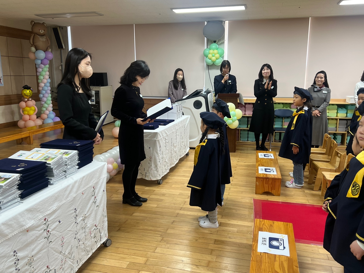 교육공동체가 함께한 따뜻한 졸업식 - 관련이미지1
