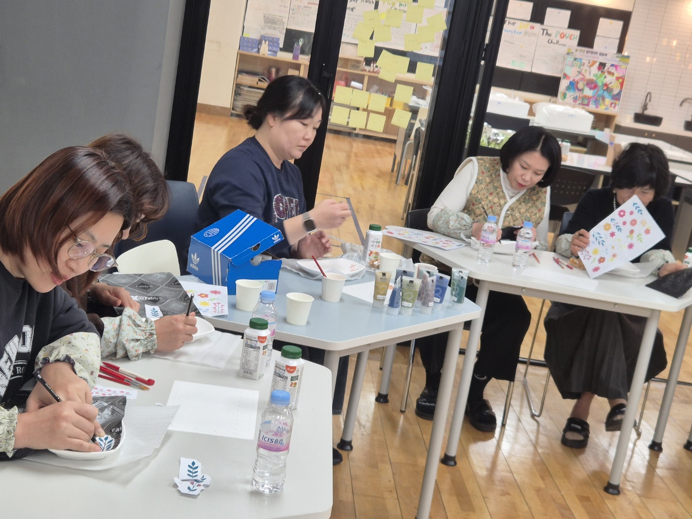 진주봉원중, 색으로 빚은 우리만의 그릇 - 관련이미지1