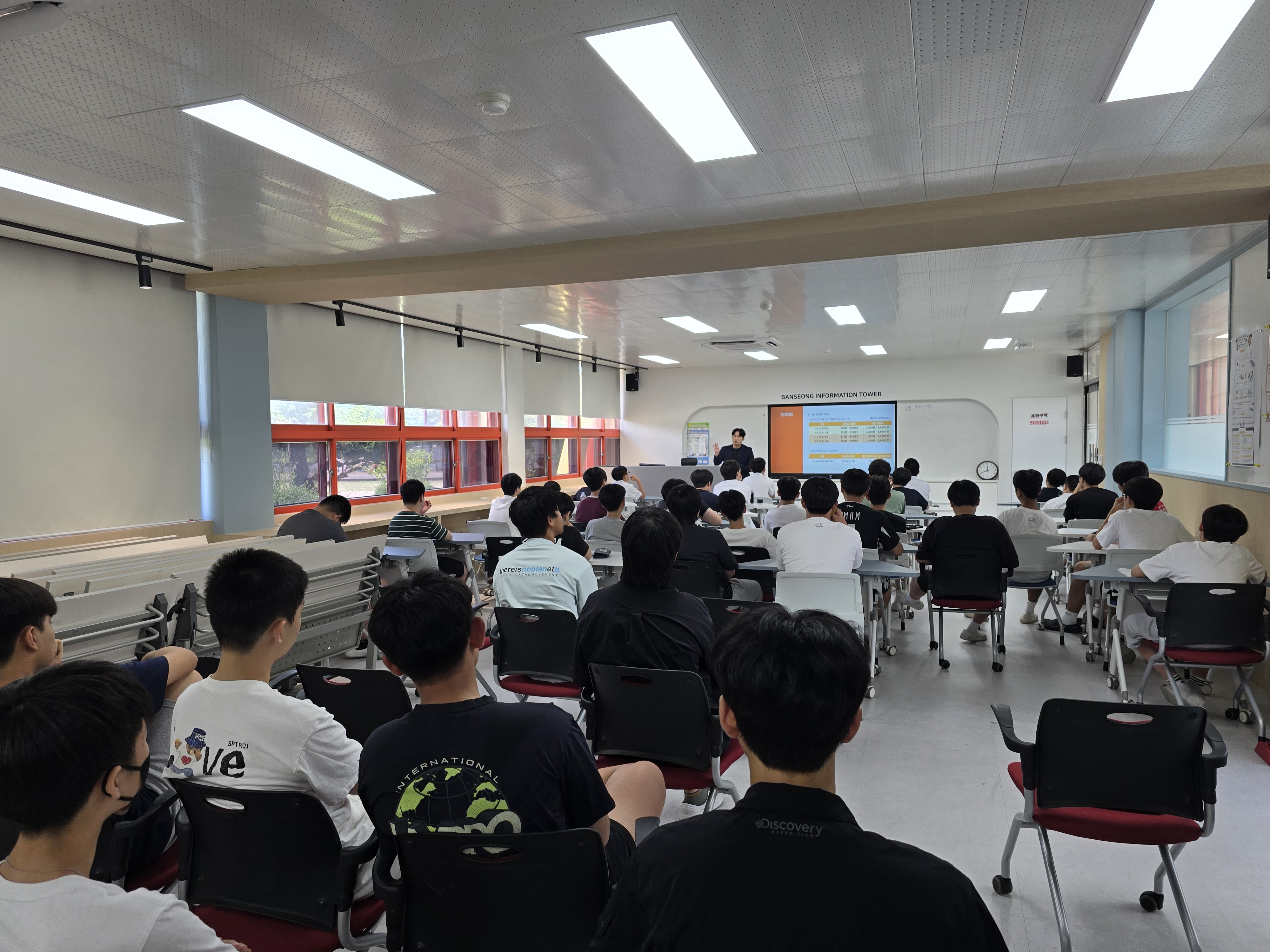 진주교육지원청, ‘발로 뛰는 진로·체험’으로 관내 중학교 진로 갈증 해소 - 관련이미지1