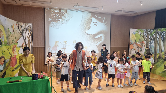 호암초병설유, 찾아오는 문화예술 「뮤지컬」을 통한 아름다운 인성 기르기 - 관련이미지1